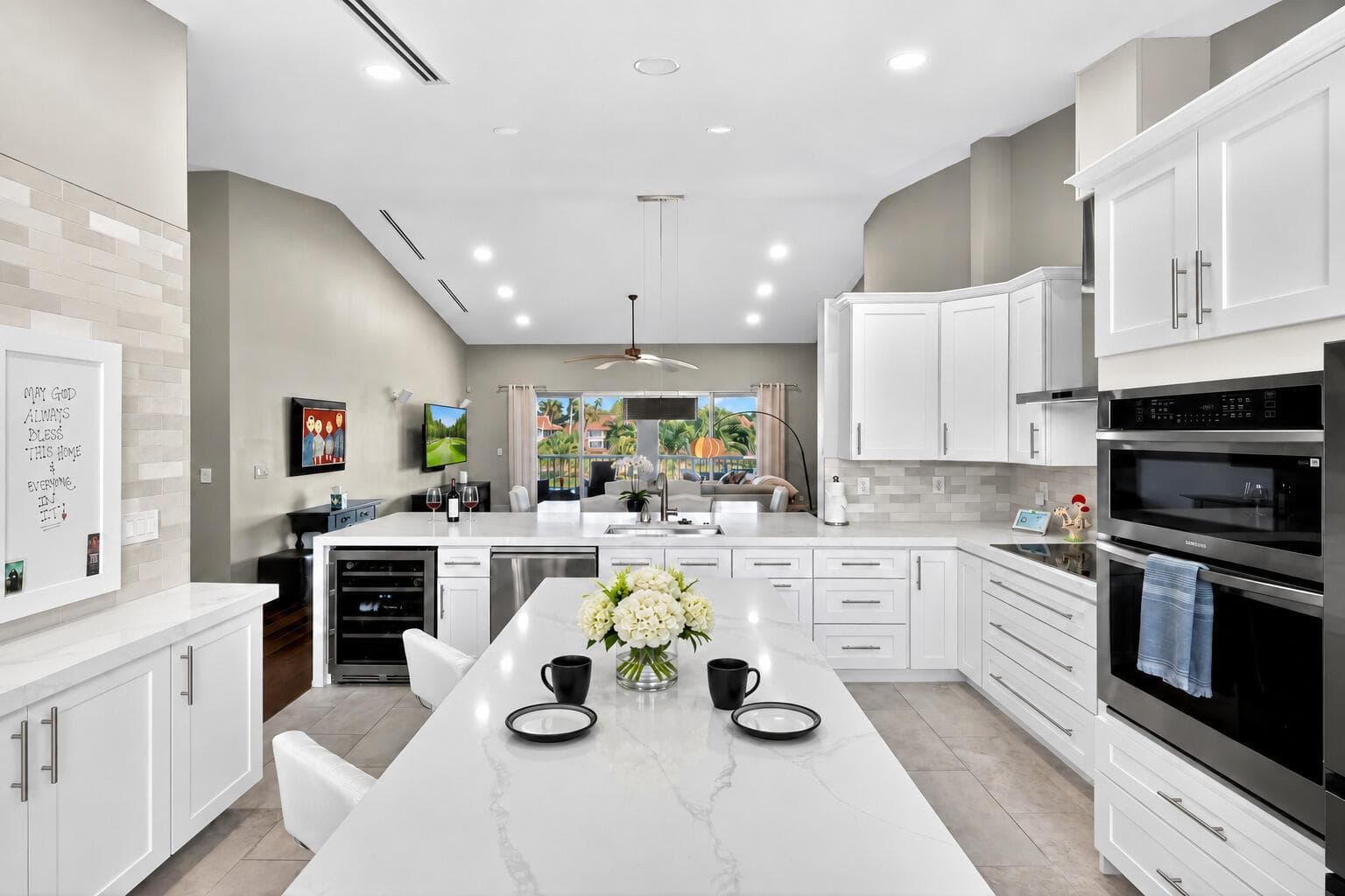 04_Renovated_Chefs_Kitchen