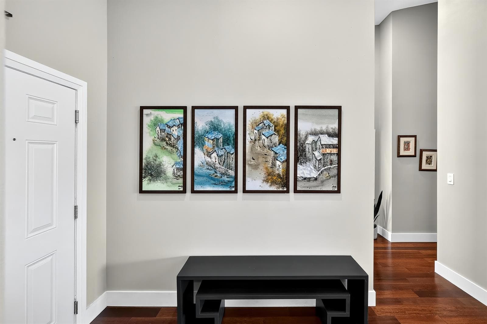 20_Entry_Foyer