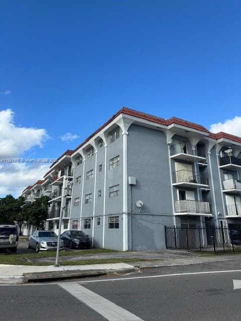 TROPICAL TERRACE CONDO · #209 in North Miami - Photo 1