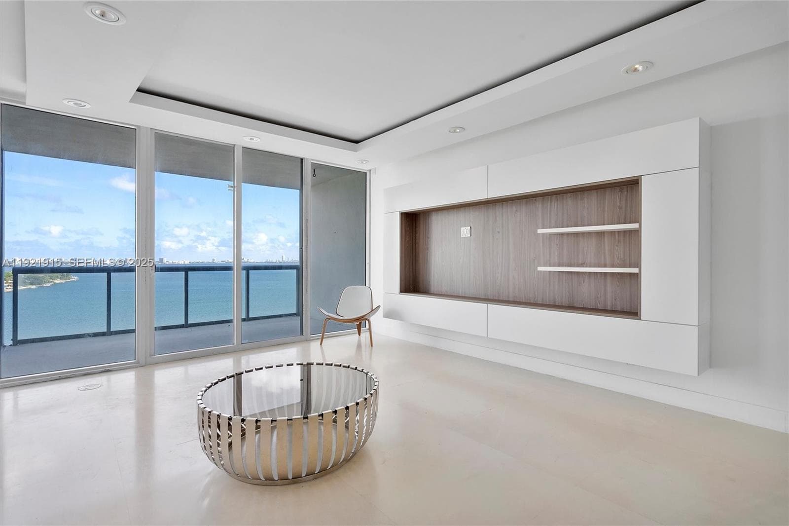 Blue Condominium · #1310 in Miami - Photo 14