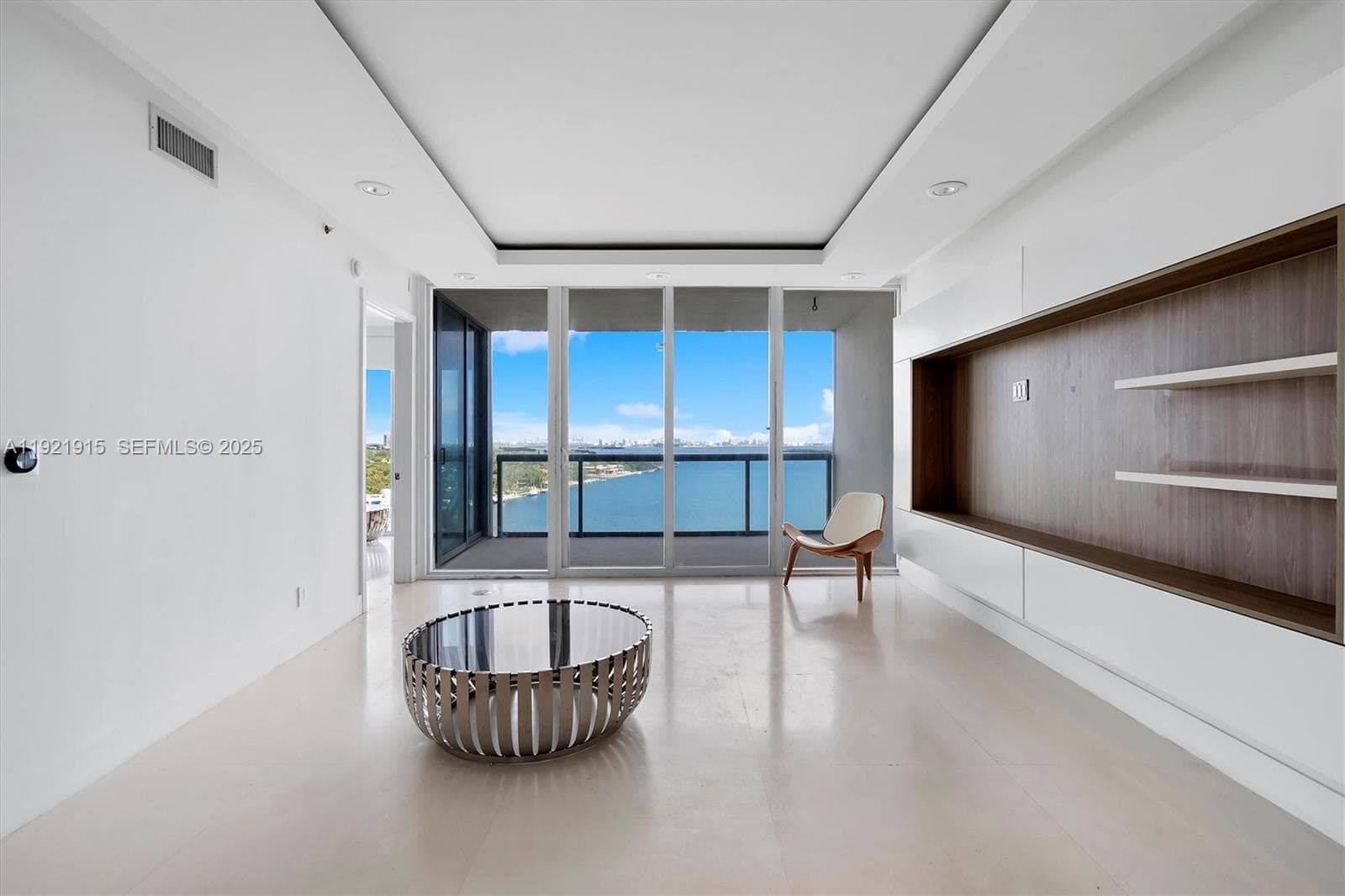 Blue Condominium · #1310 in Miami - Photo 15