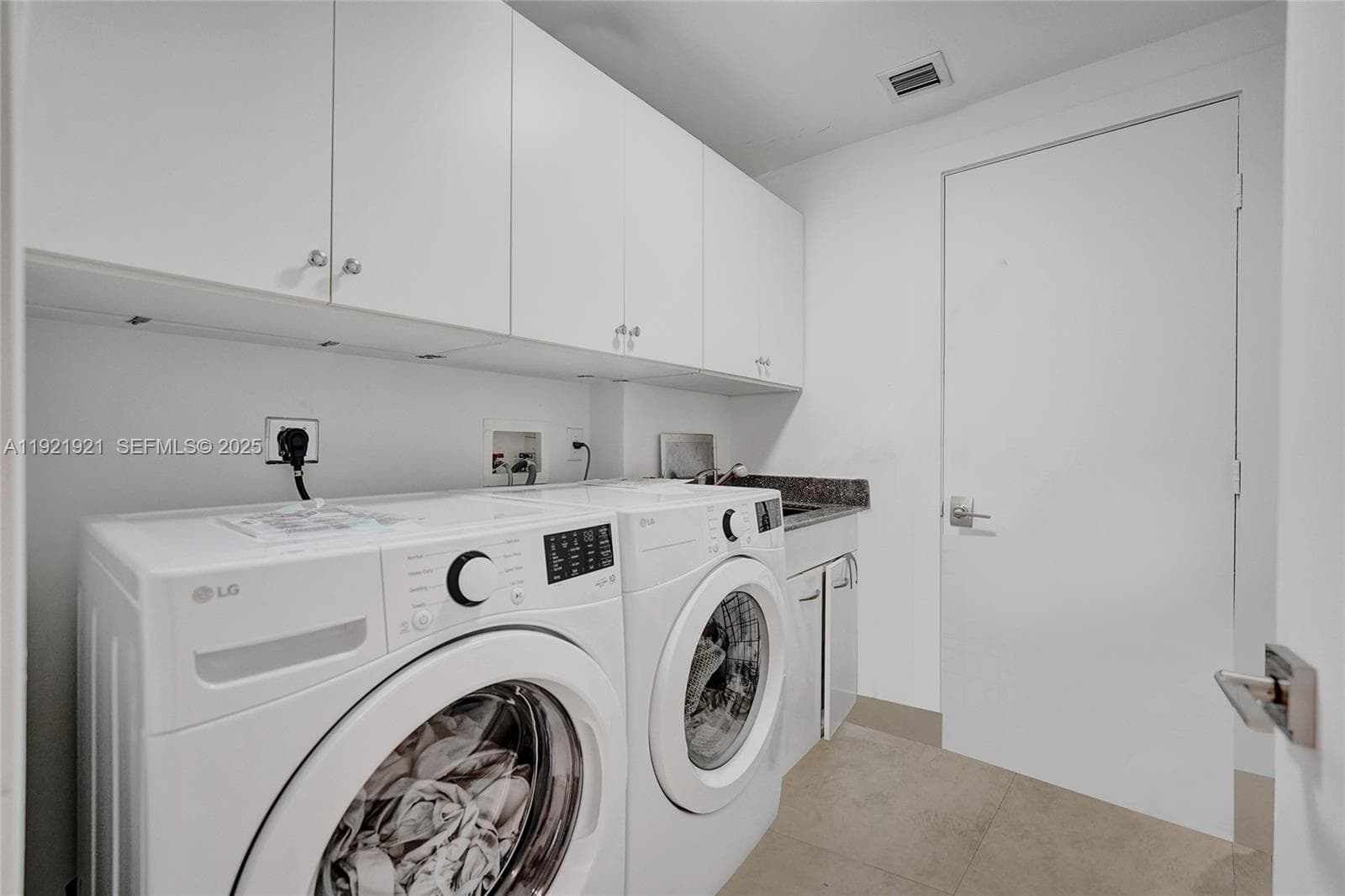 The Point · #403 in Aventura - Photo 10