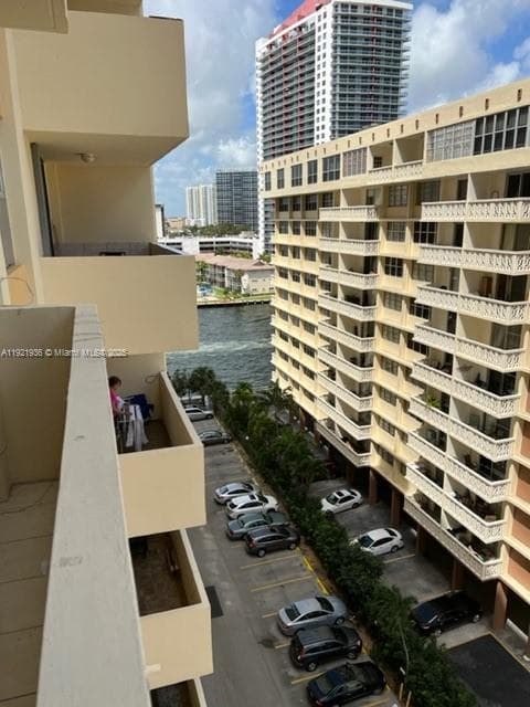 PLAZA TOWERS NORTH CONDO · #1003 in Hallandale Beach - Photo 11