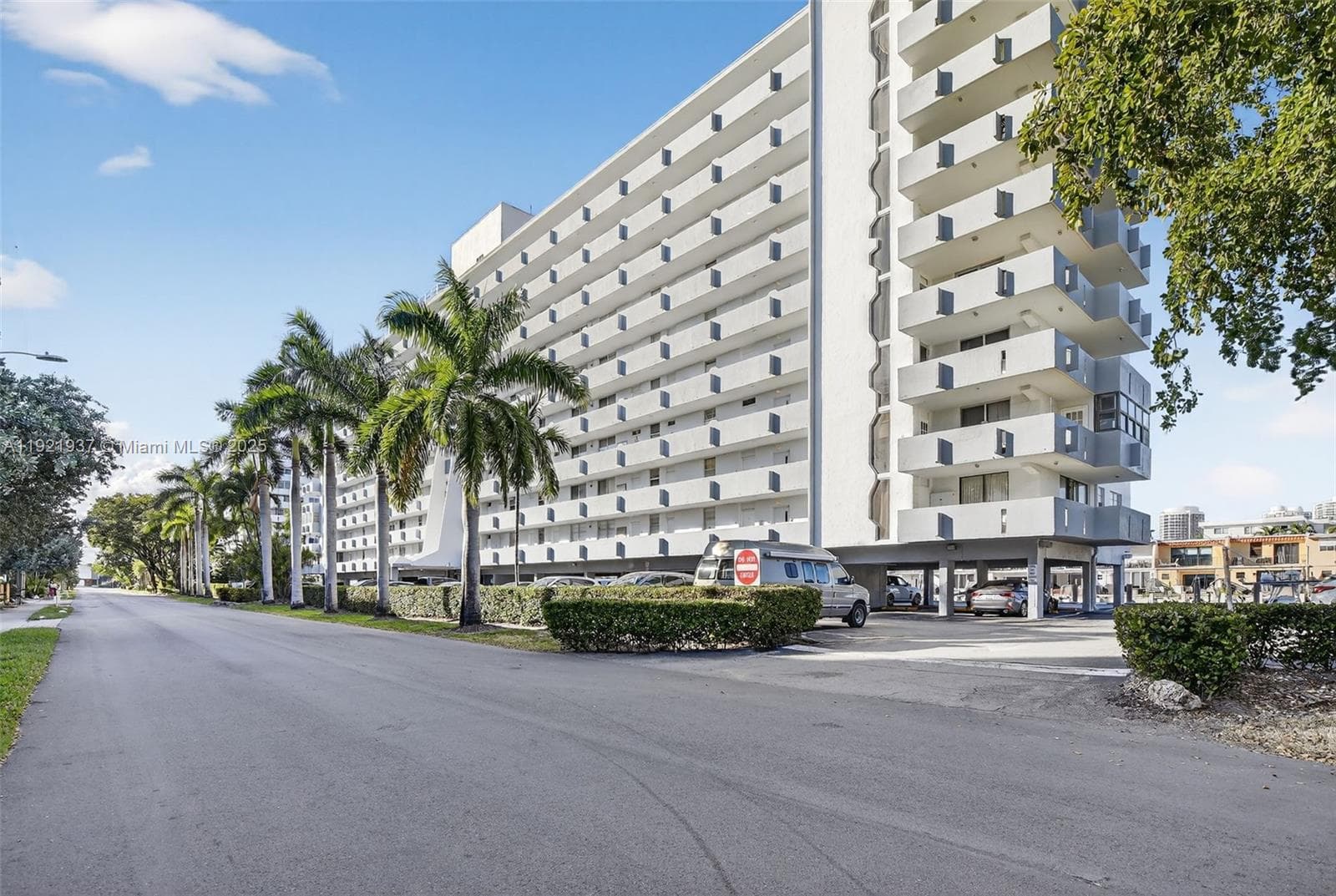 Coral Isle East · #904 in North Miami Beach - Photo 37