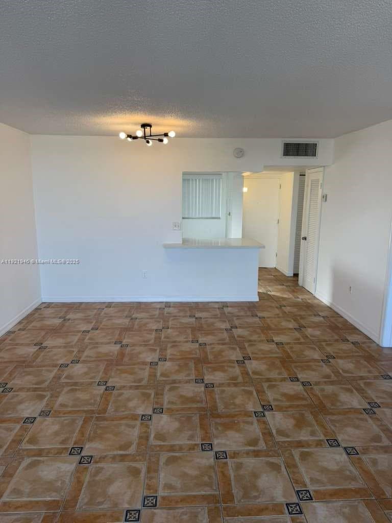 BYRON GARDENS CONDO · #403 in Miami Beach - Photo 8