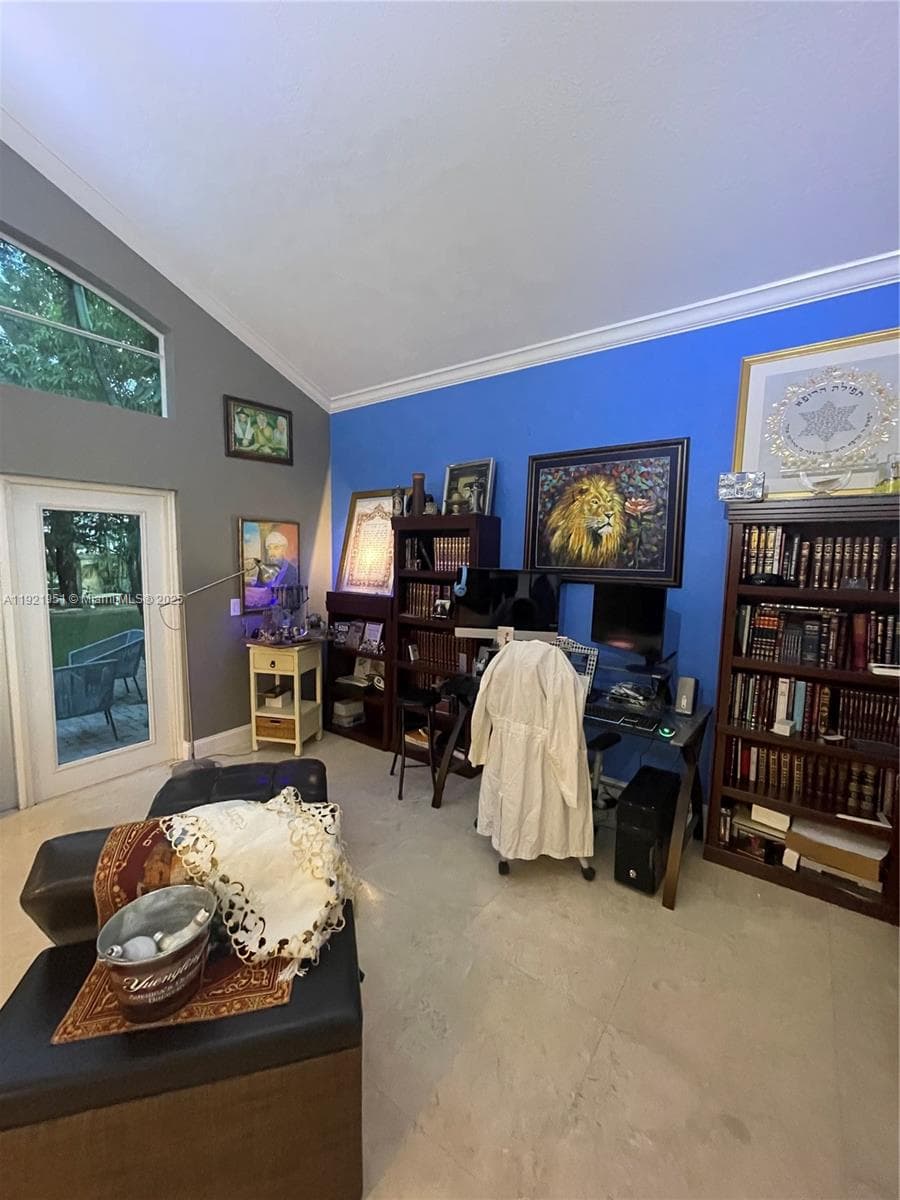 3486 SW 51st St #3486 photo 6