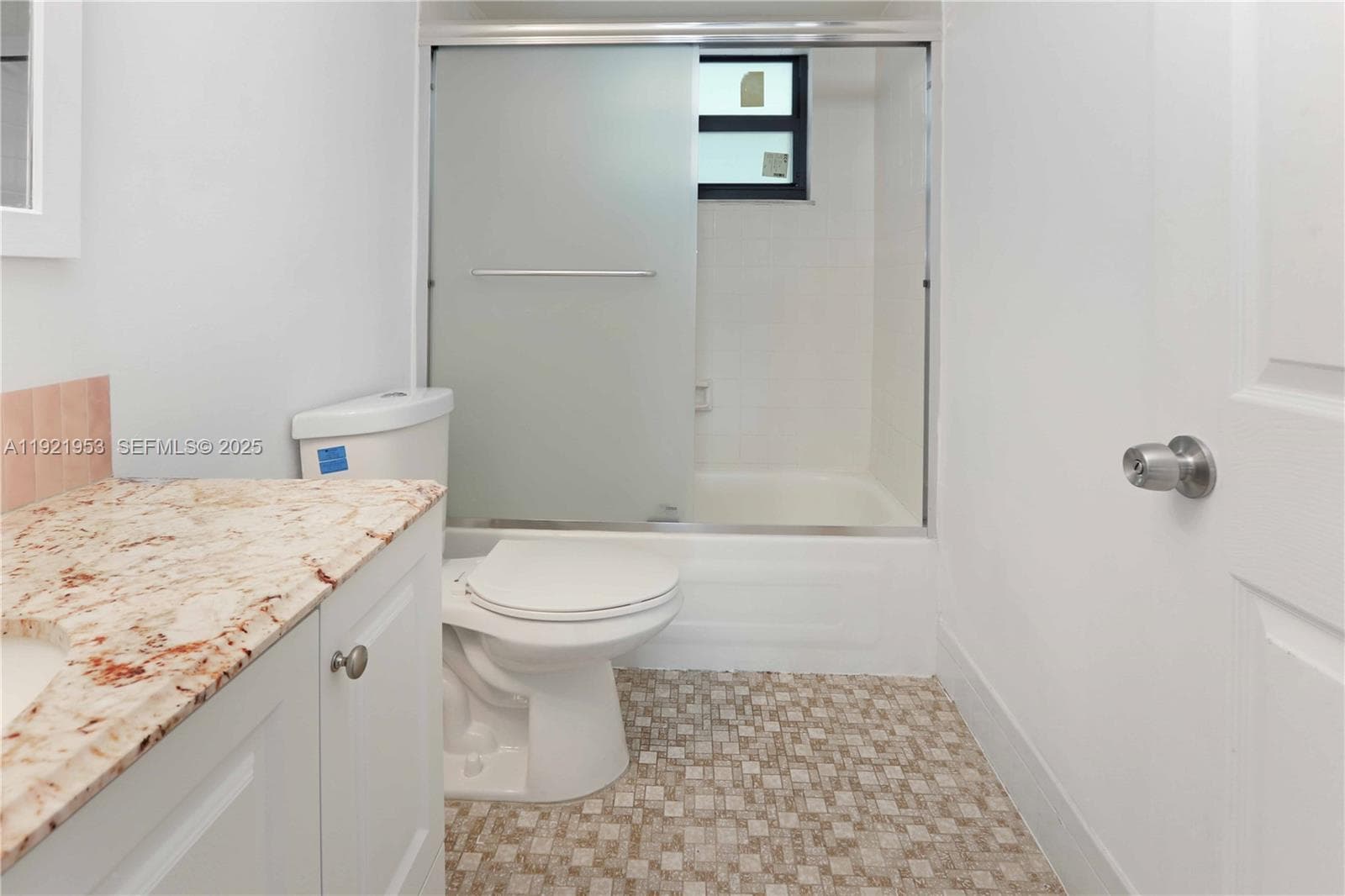 ROYAL WEST CONDO · #502 in Miami Beach - Photo 16