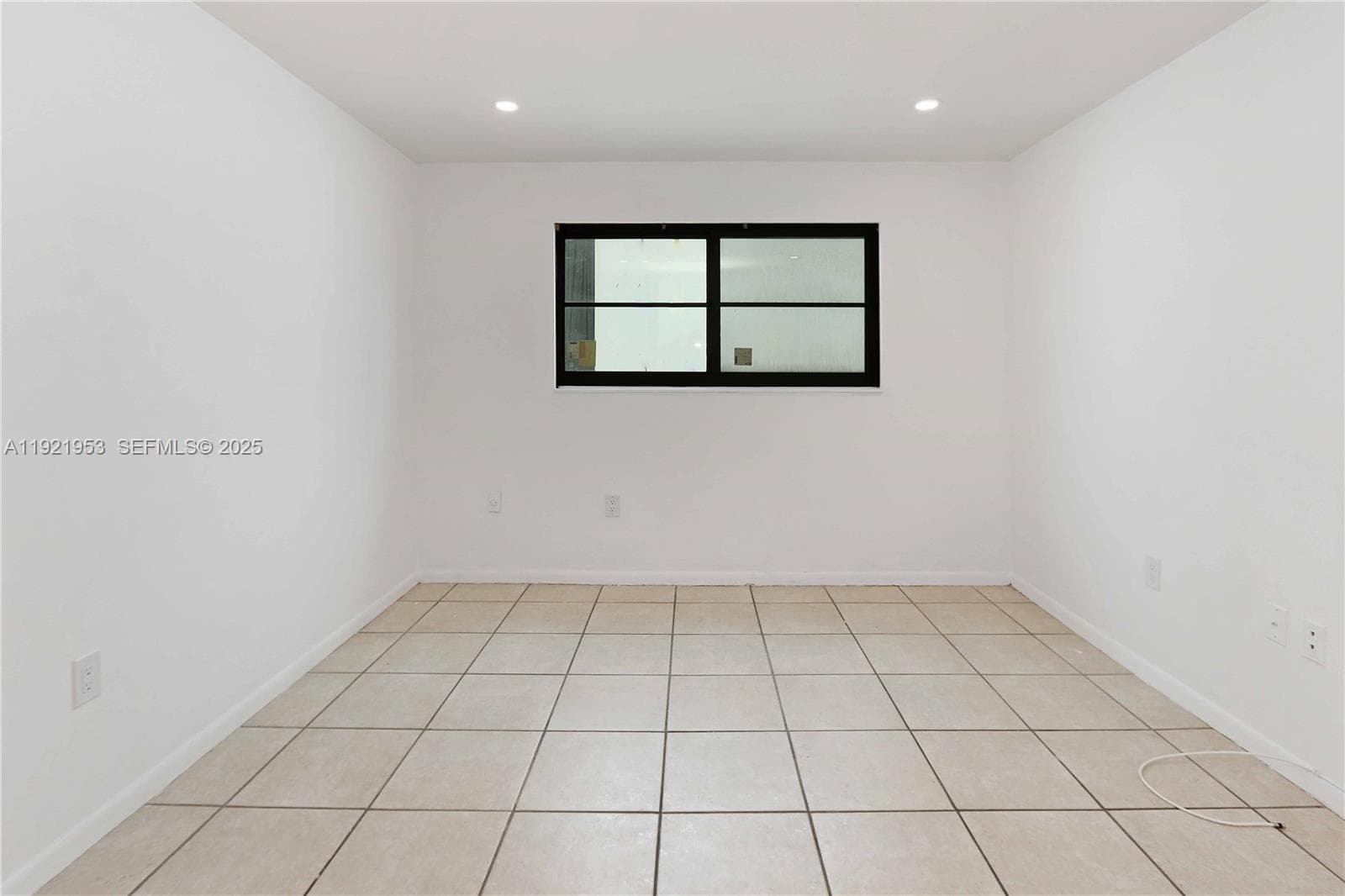 ROYAL WEST CONDO · #502 in Miami Beach - Photo 22