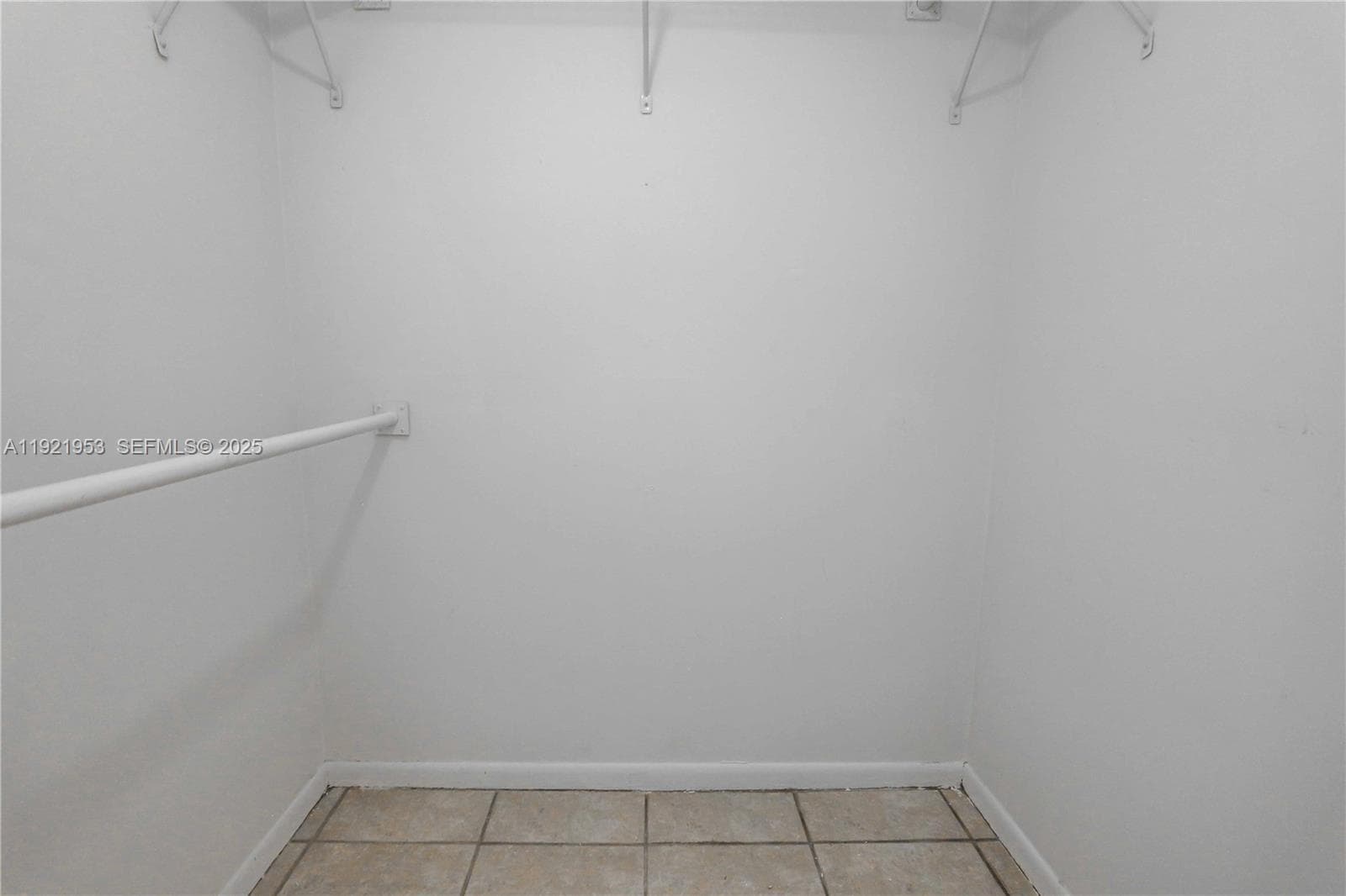 ROYAL WEST CONDO · #502 in Miami Beach - Photo 24