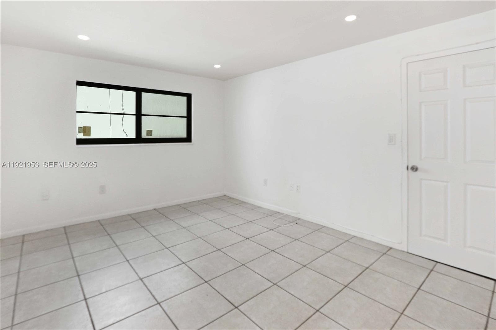ROYAL WEST CONDO · #502 in Miami Beach - Photo 21