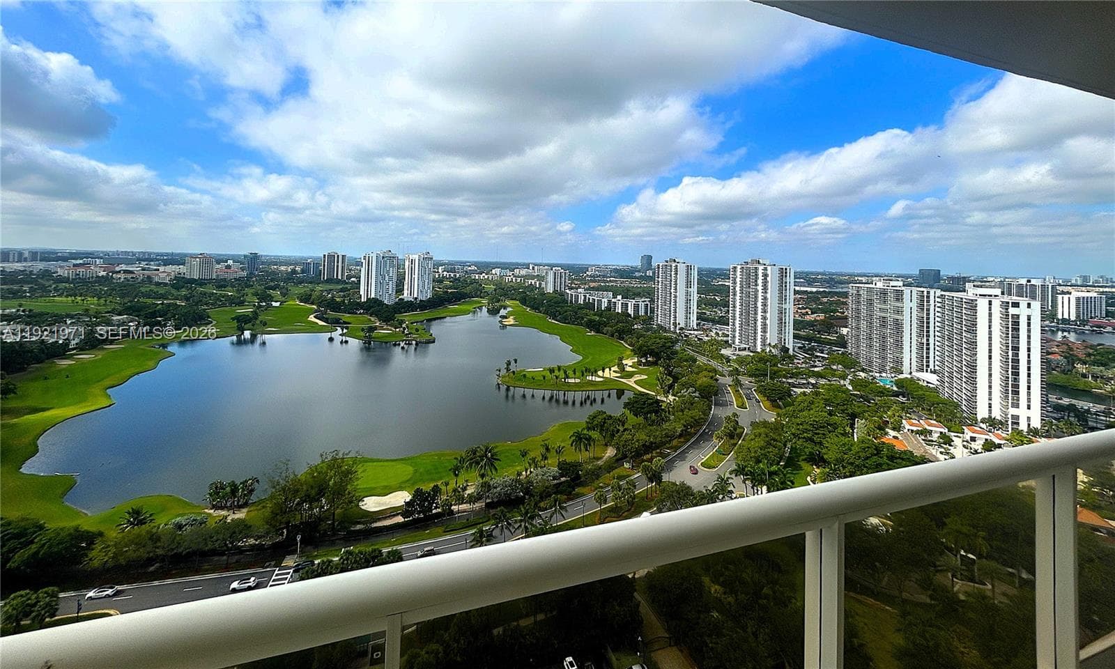 TERRACES NORTH TURNBERRY · #2601 in Aventura - Photo 2