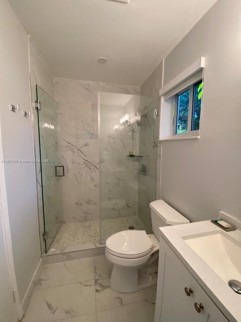 204 SW 19th Ave photo 27