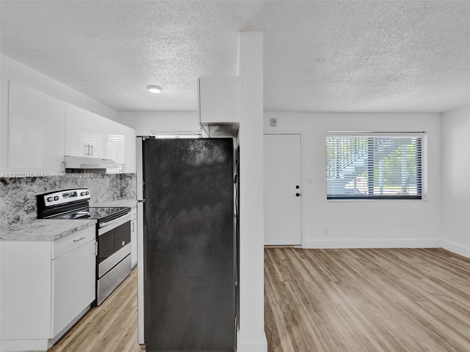 HALLANDALE PARK NO 2 · #204 in Hallandale Beach - Photo 18