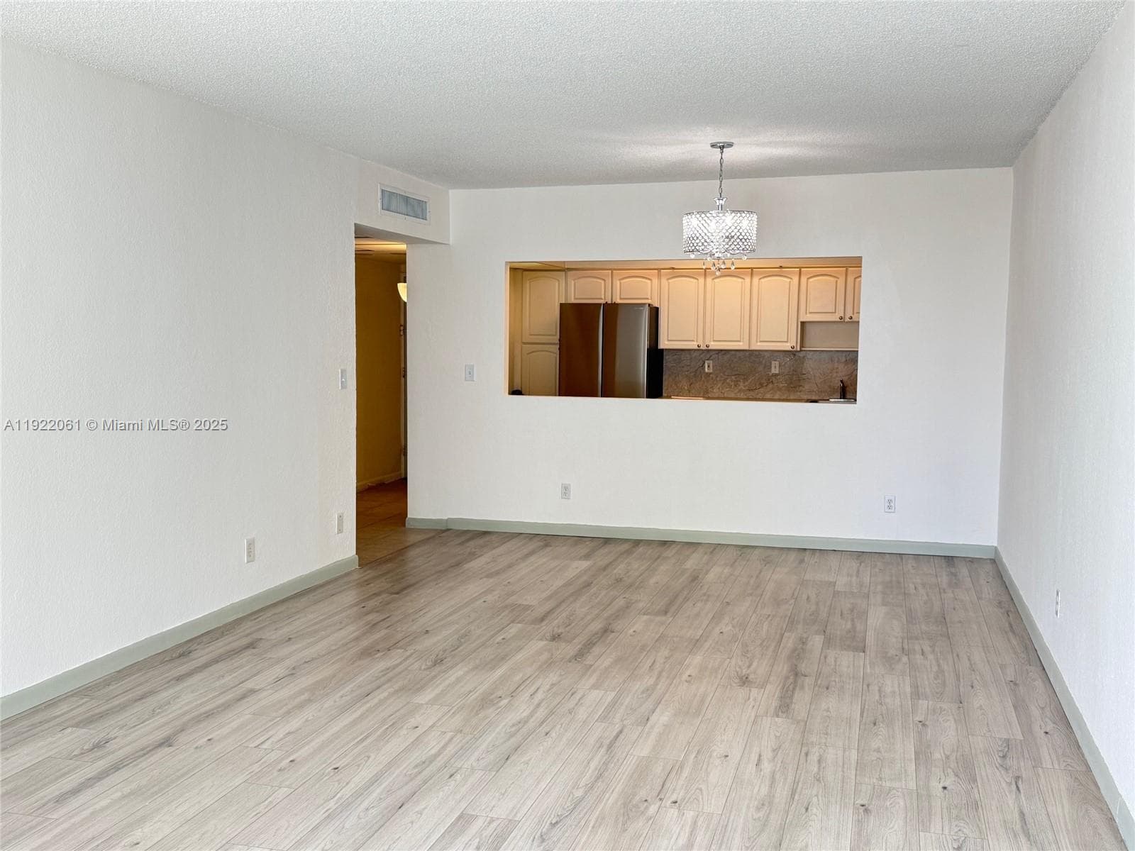 OCEANVIEW BUILDING B COND · #602 in Sunny Isles Beach - Photo 7