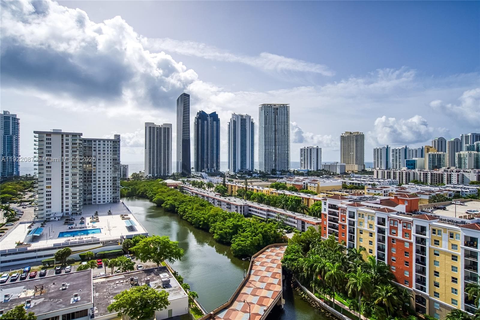 WINSTON TOWERS 100 CONDO · #1704 in Sunny Isles Beach - Photo 45