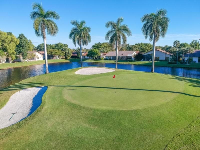18 hole par 60 golf course