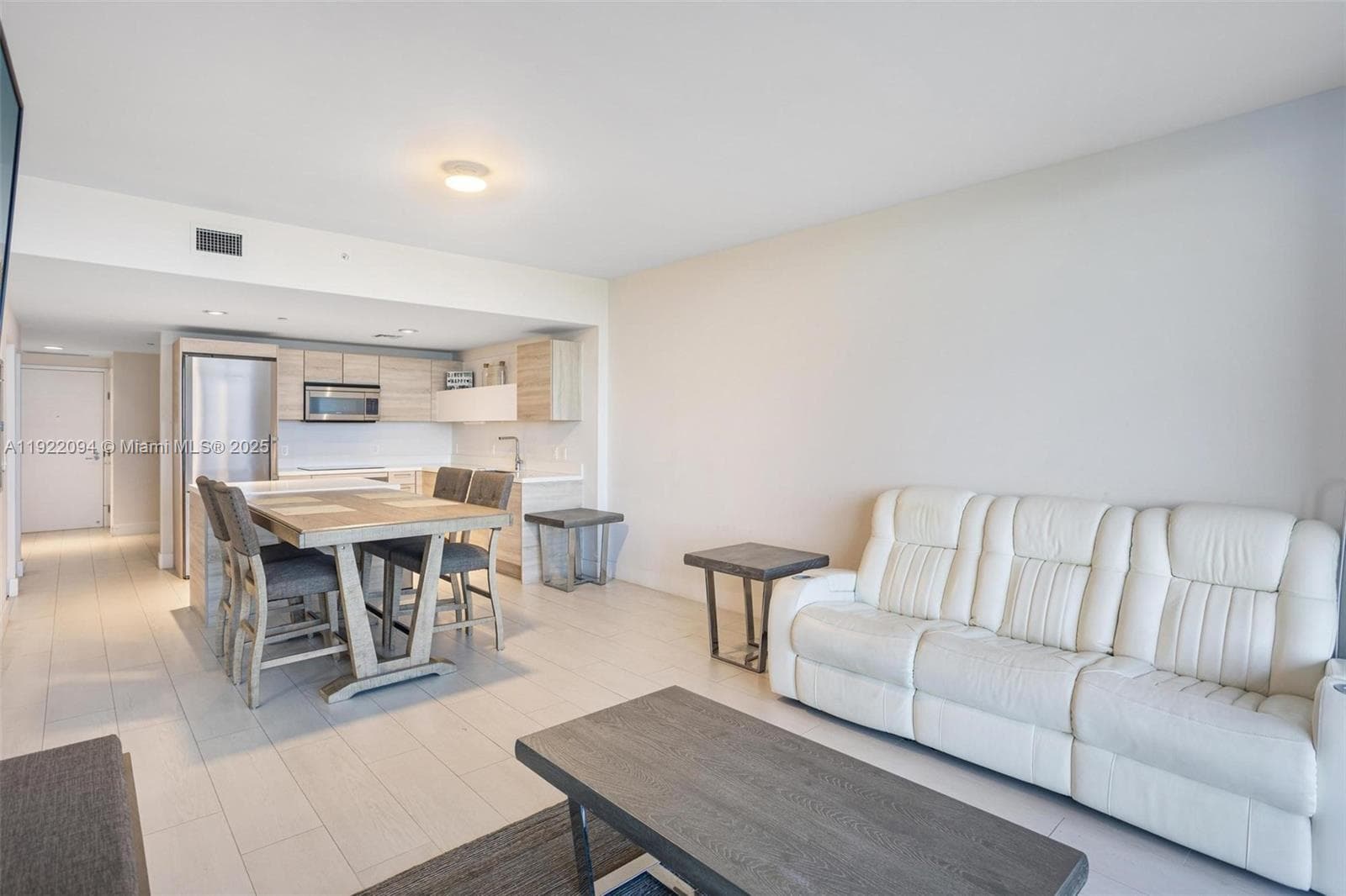 THE HARBOUR SOUTH CONDO · #3016 in North Miami Beach - Photo 12