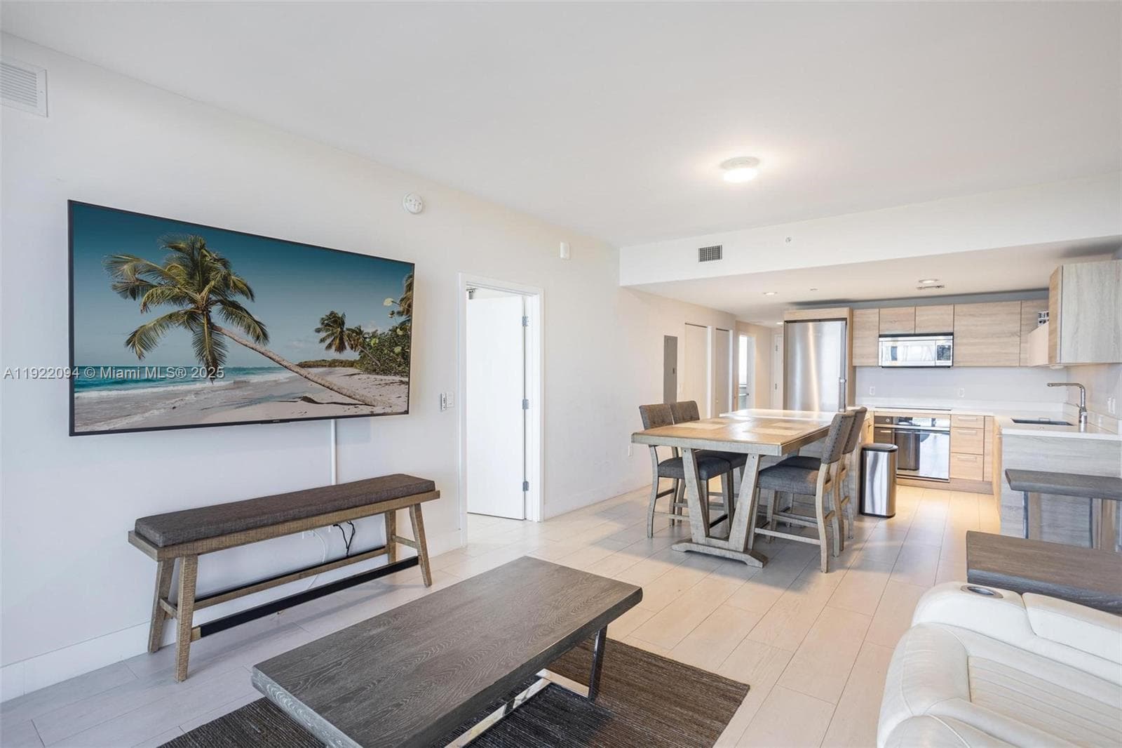 THE HARBOUR SOUTH CONDO · #3016 in North Miami Beach - Photo 11