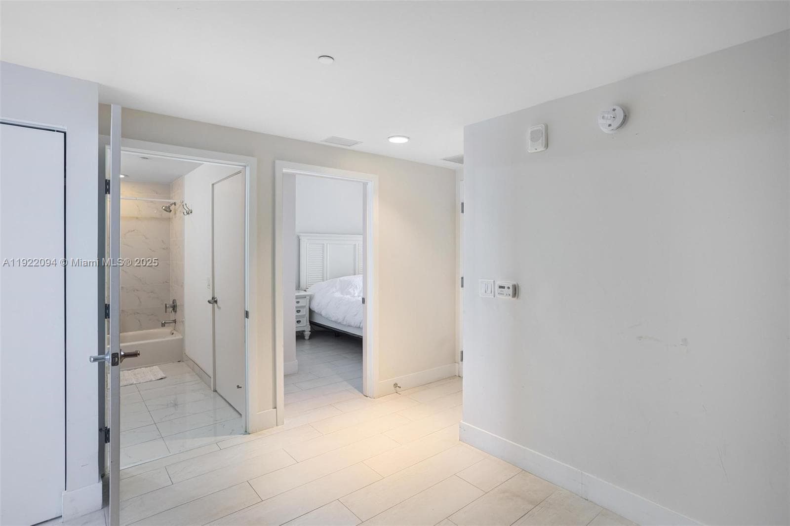 THE HARBOUR SOUTH CONDO · #3016 in North Miami Beach - Photo 29