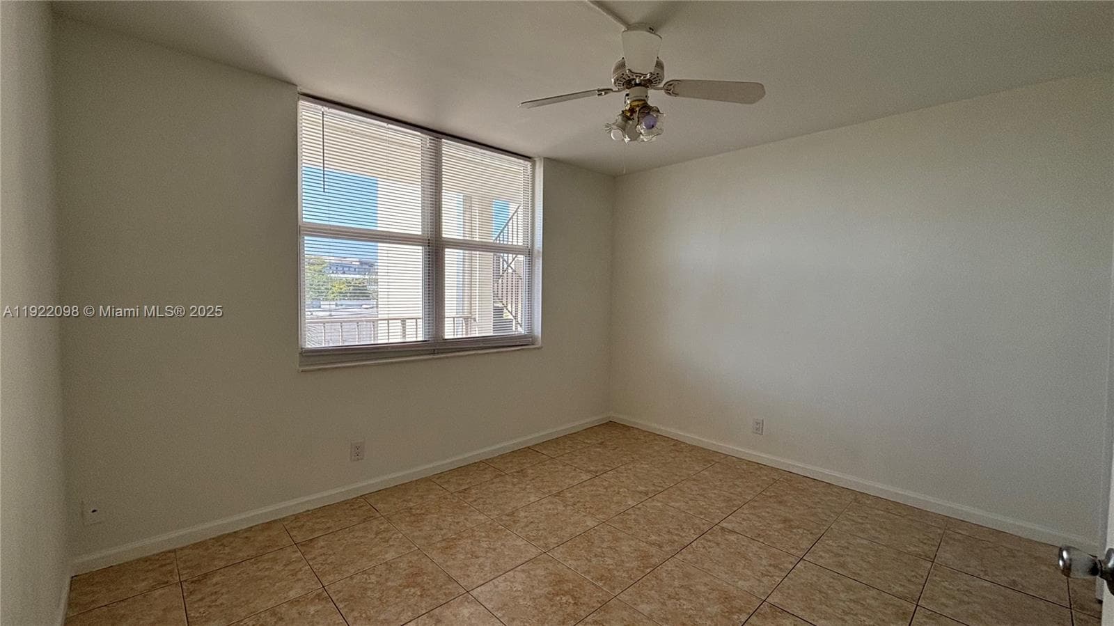 CORAL RIDGE EAST CONDO · #307 in Fort Lauderdale - Photo 12
