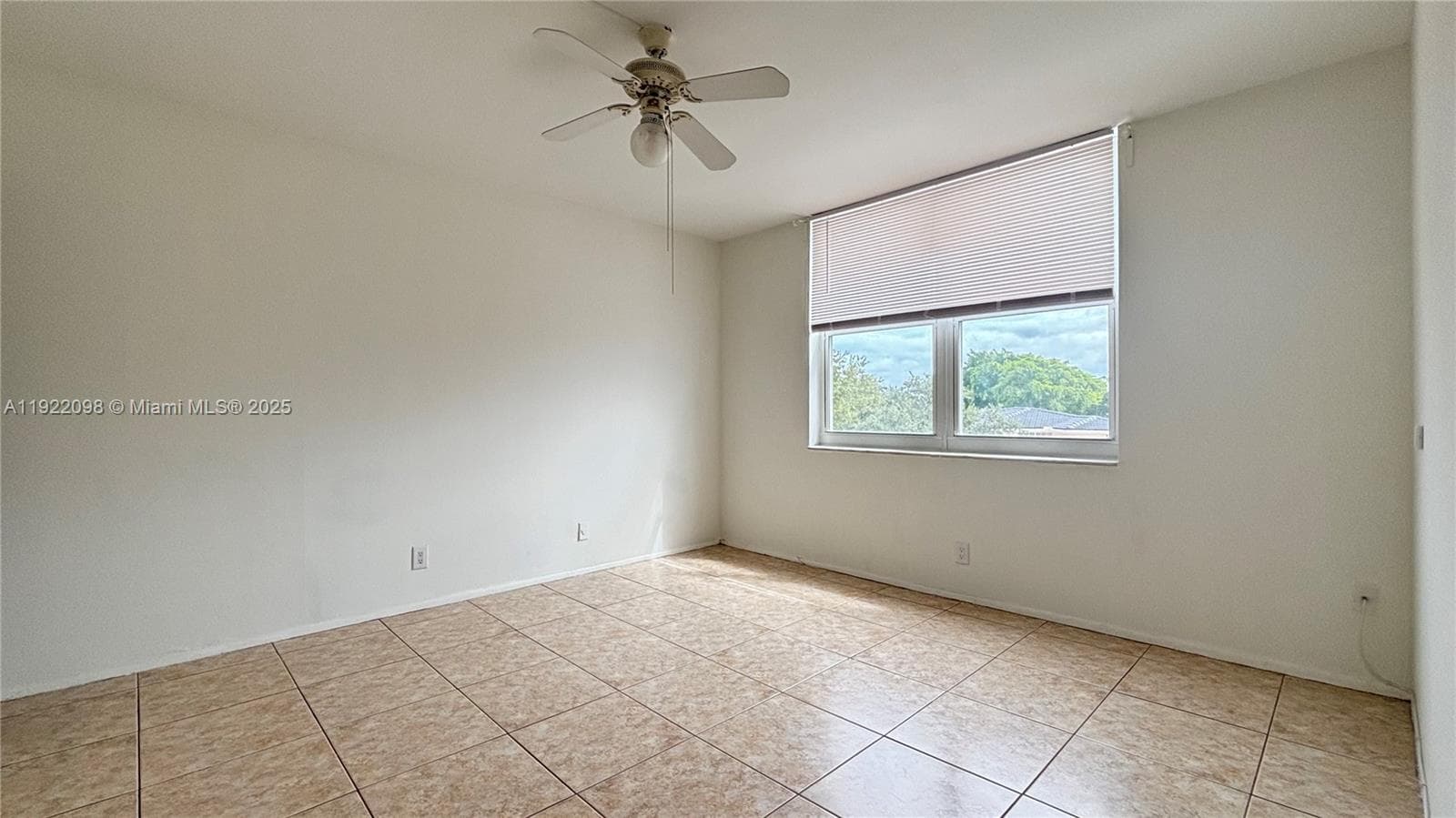 CORAL RIDGE EAST CONDO · #307 in Fort Lauderdale - Photo 8