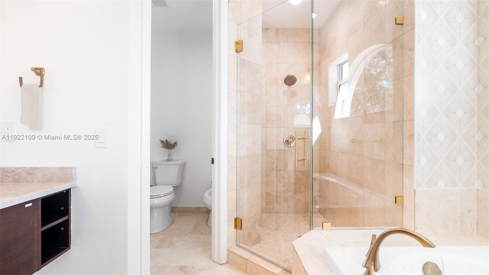 3559 Forest View Cir photo 41