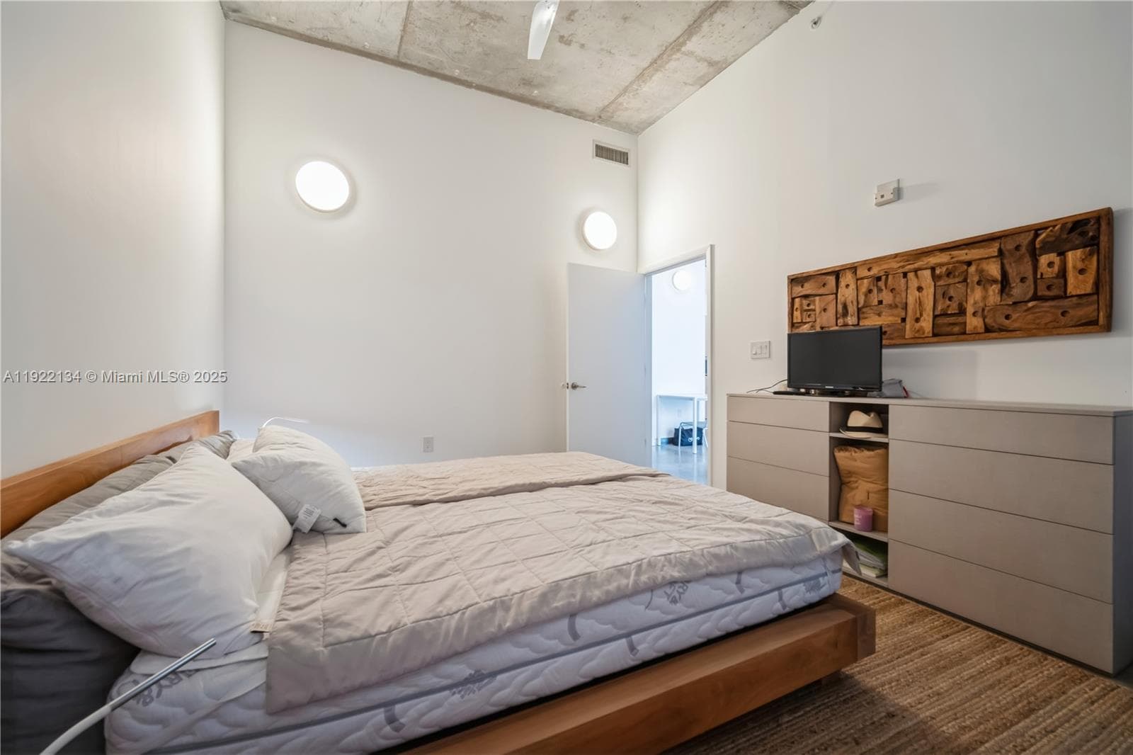 Meridian Lofts · #512 in Miami Beach - Photo 19