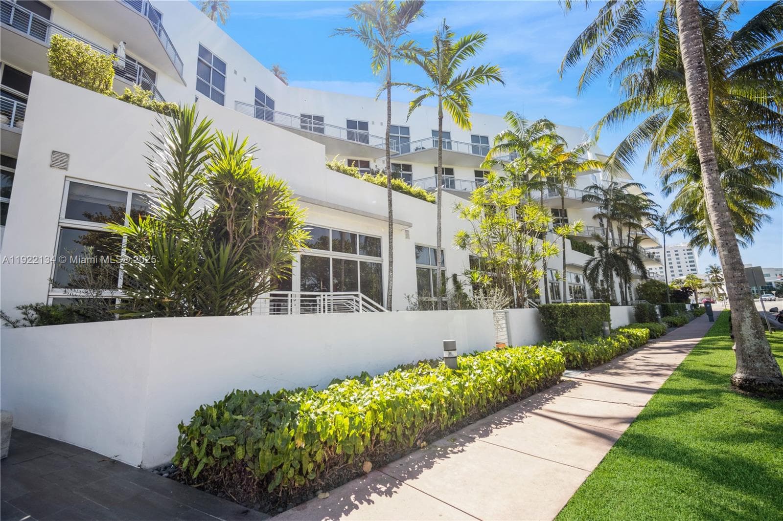 Meridian Lofts · #512 in Miami Beach - Photo 29