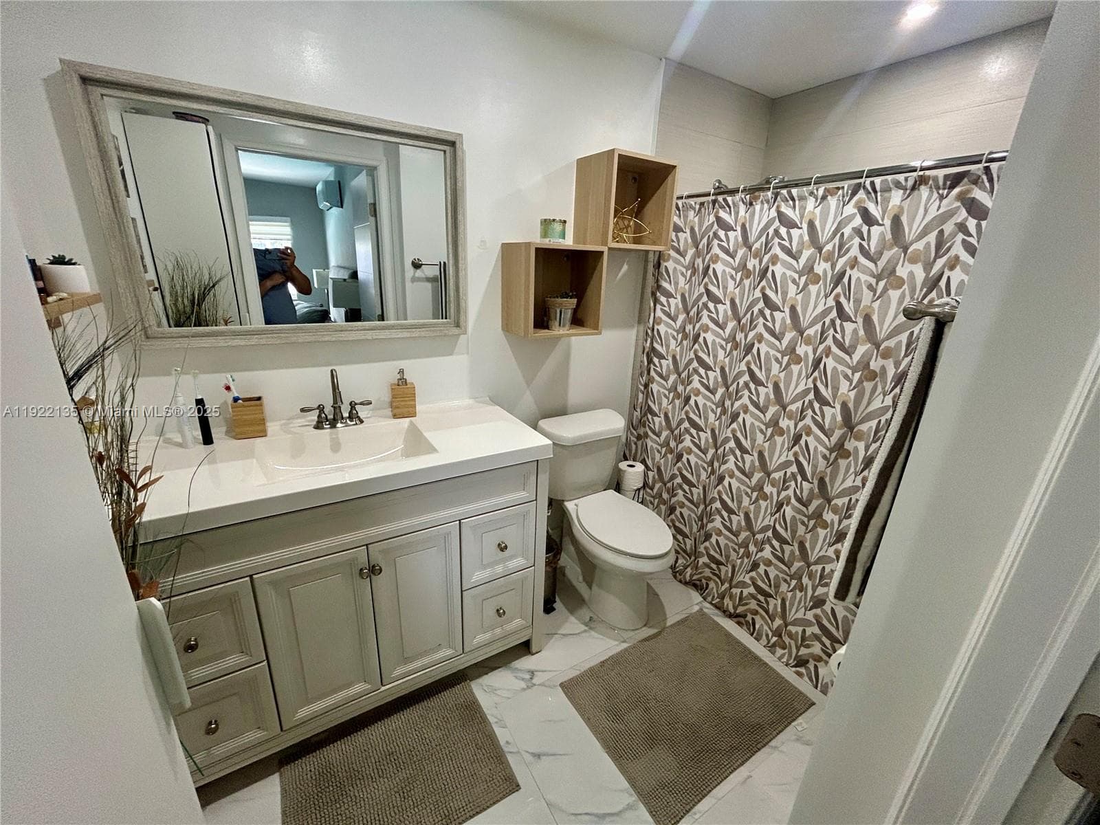 13560 NW 2nd Ave #13560 photo 10