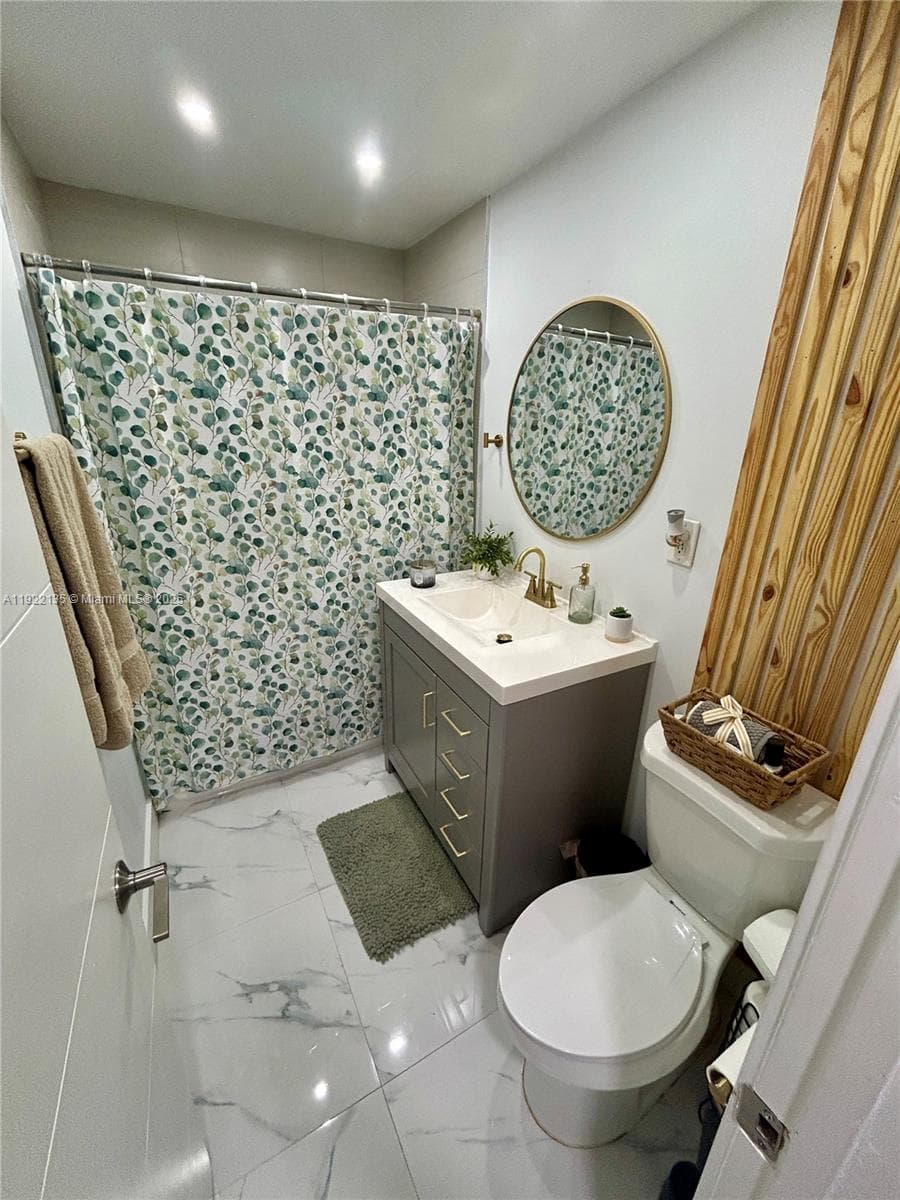 13560 NW 2nd Ave #13560 photo 11