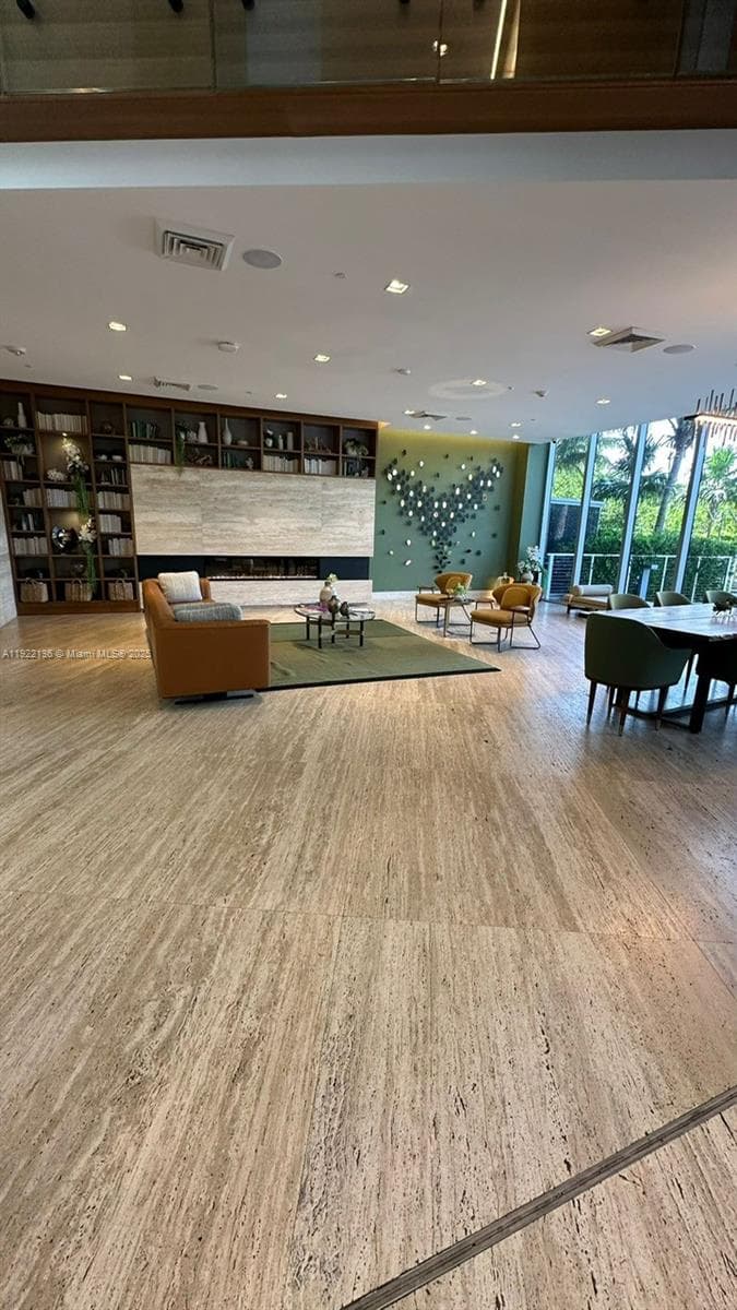 THE HARBOUR SOUTH CONDO · #2418 in North Miami Beach - Photo 22
