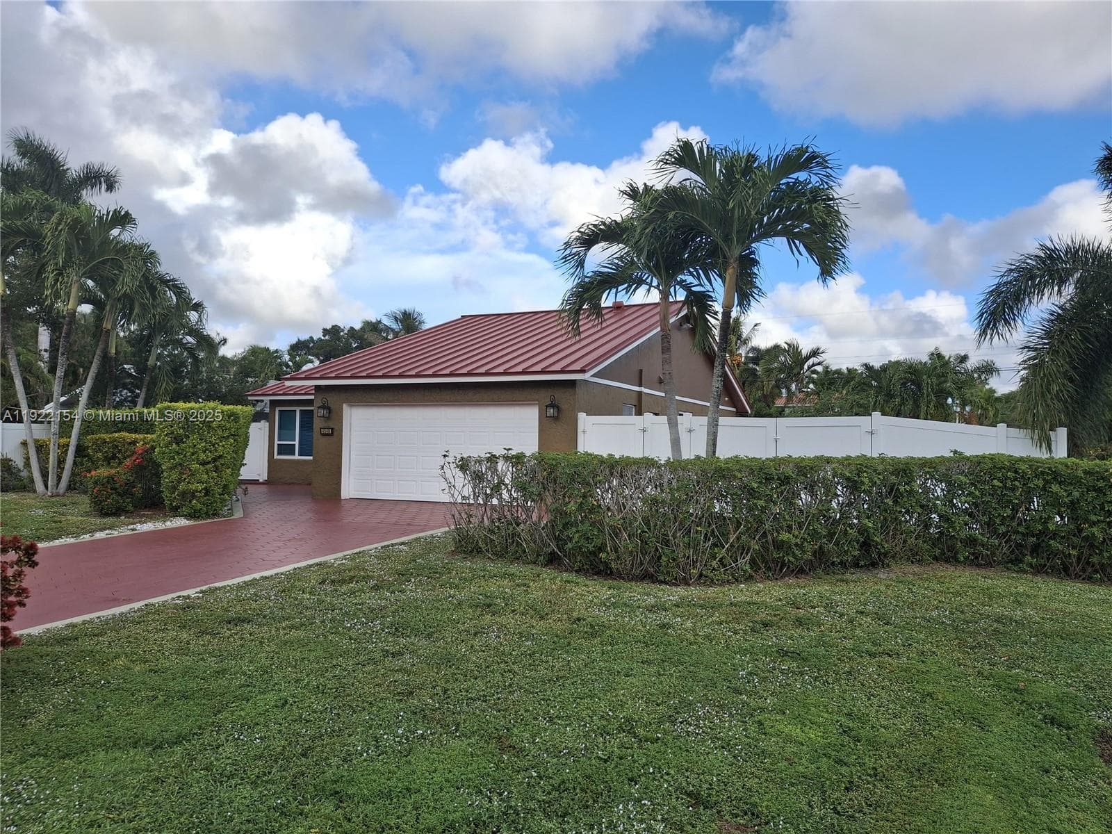 4548 SW 28th Way photo 33
