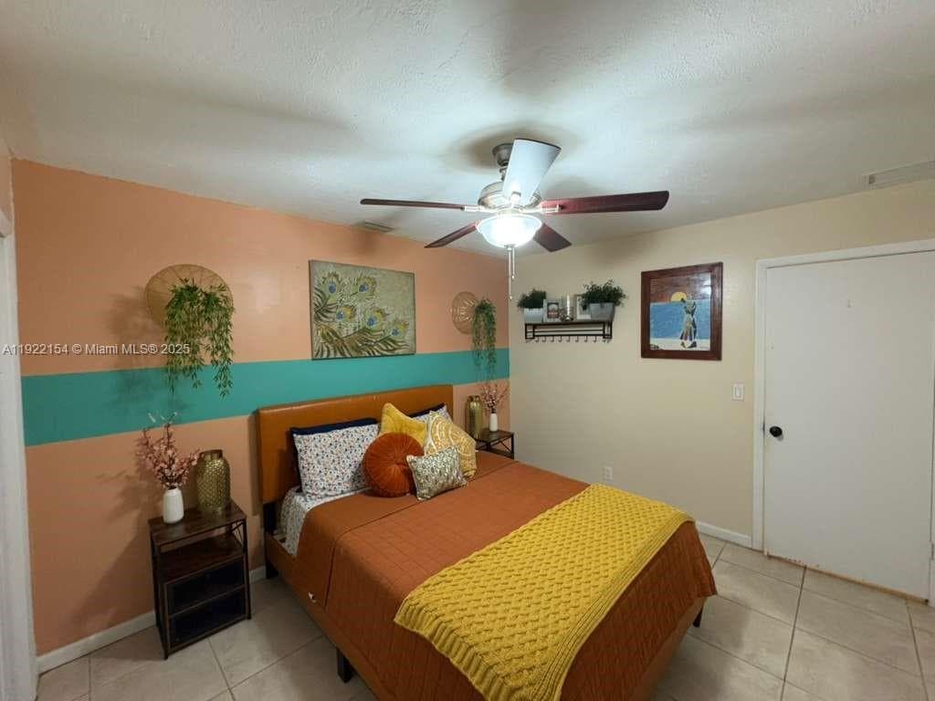 4548 SW 28th Way photo 15