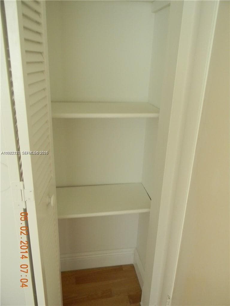 PINE TOWER CONDO · #502 in North Miami Beach - Photo 22