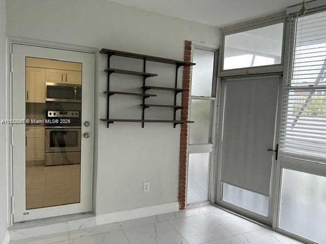 ELDORADO COUNTRY CLUB TOW · #18B in Hallandale Beach - Photo 9