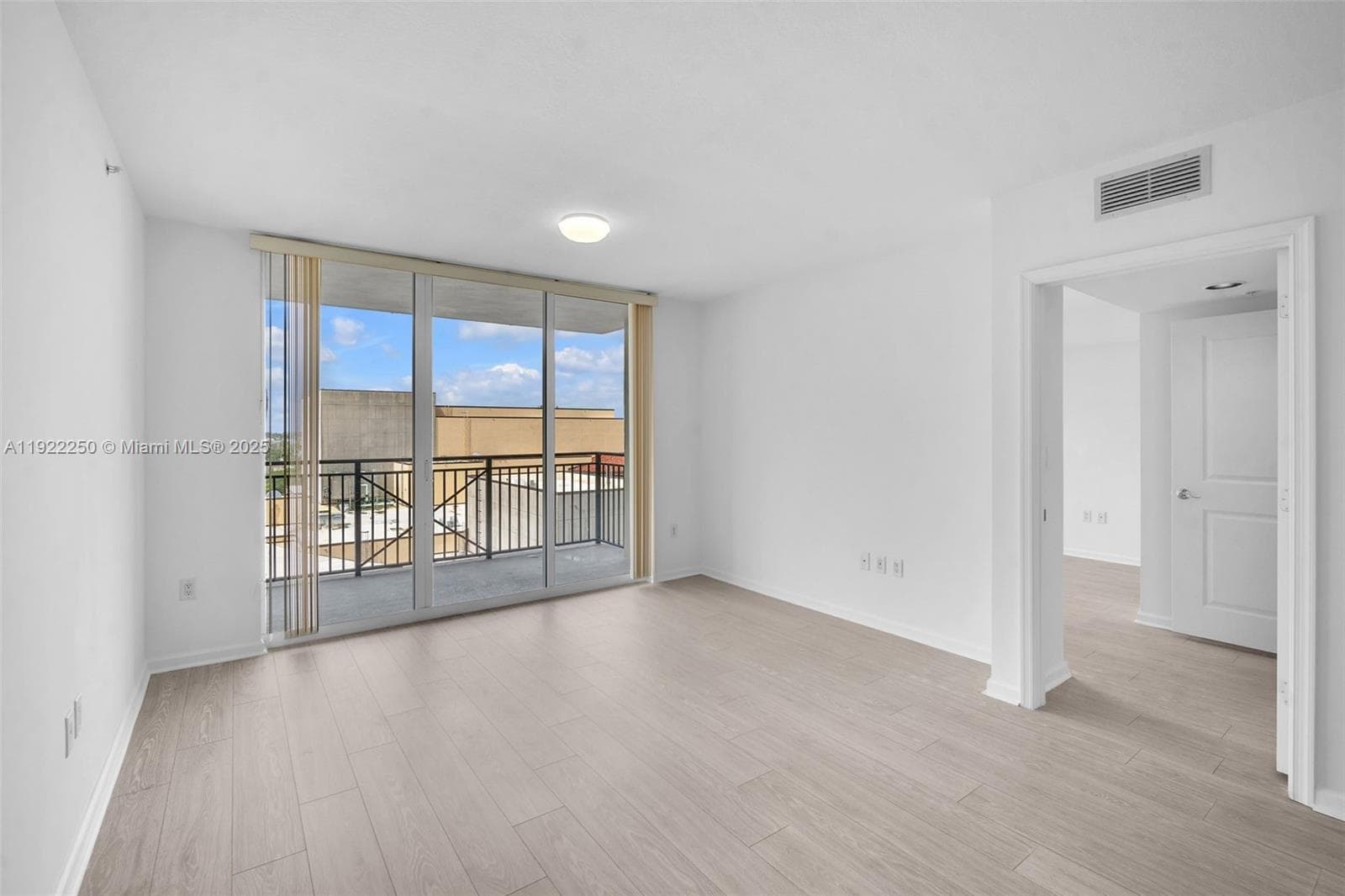 SYMPHONY NORTH CONDO · #914N in Fort Lauderdale - Photo 12