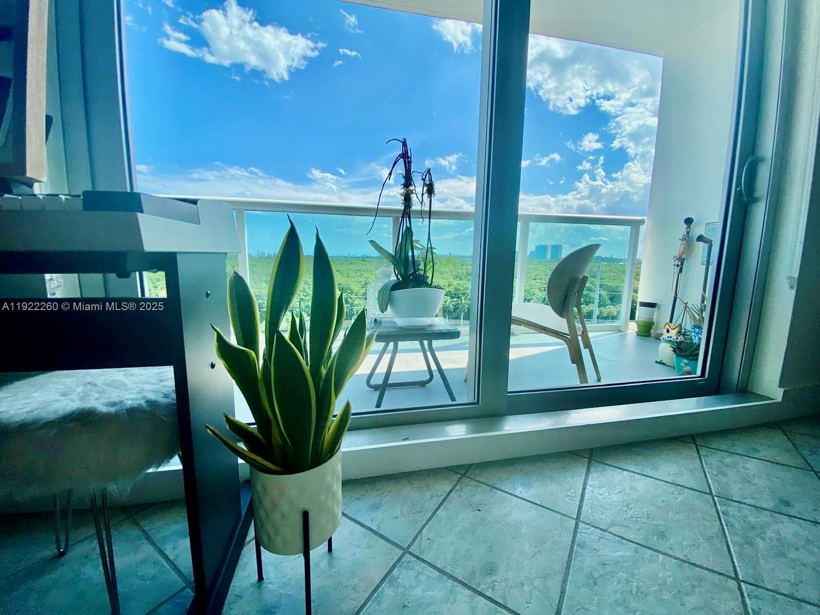 STRATFORD HOUSE CONDO · #1008 in North Miami Beach - Photo 7