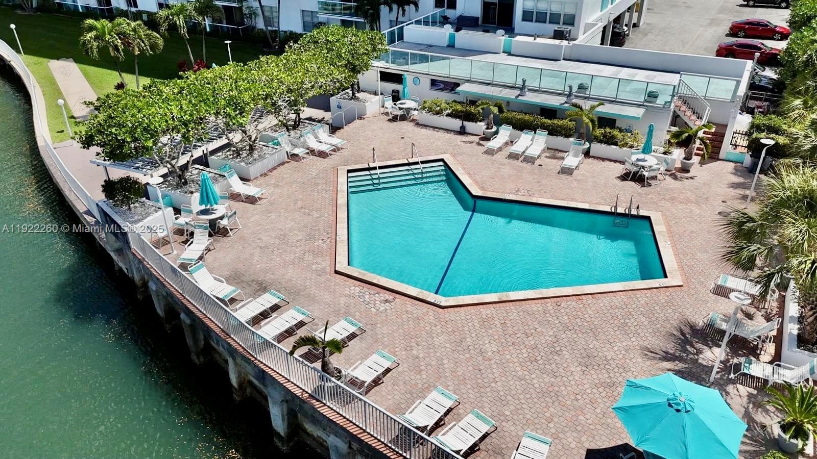 STRATFORD HOUSE CONDO · #1008 in North Miami Beach - Photo 20