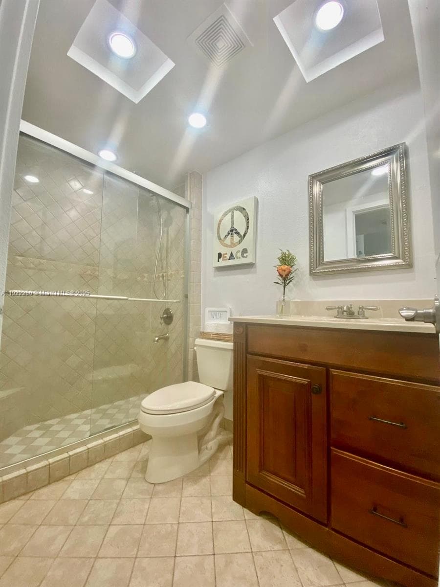 STRATFORD HOUSE CONDO · #1008 in North Miami Beach - Photo 14