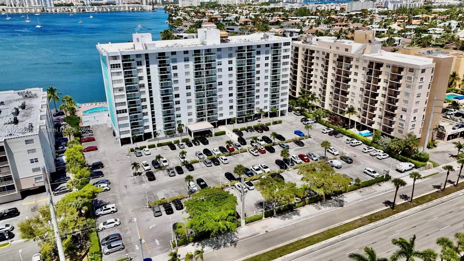 STRATFORD HOUSE CONDO · #1008 in North Miami Beach - Photo 21