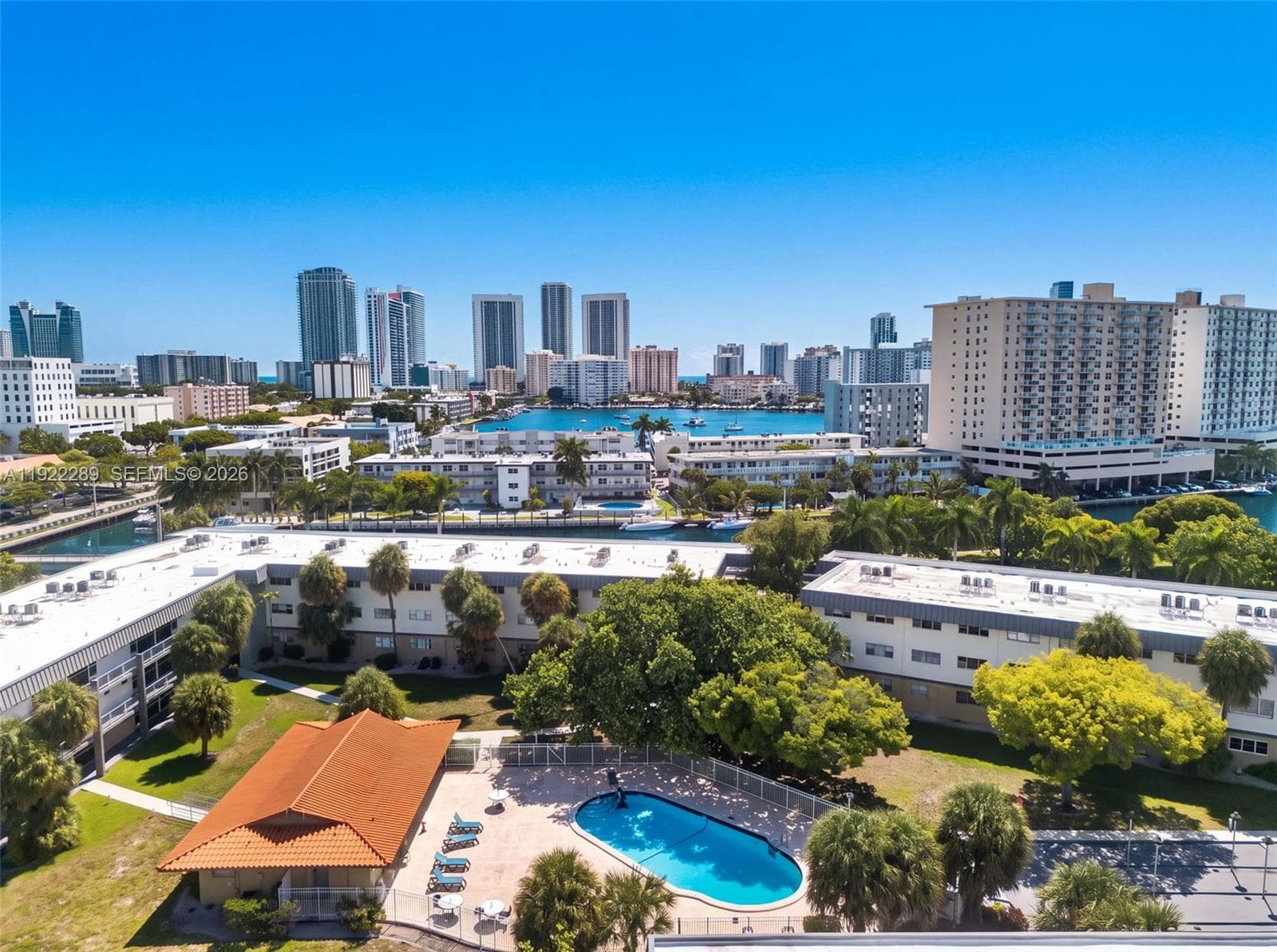 Paradise By The Sea · #303 in Hallandale Beach - Photo 27