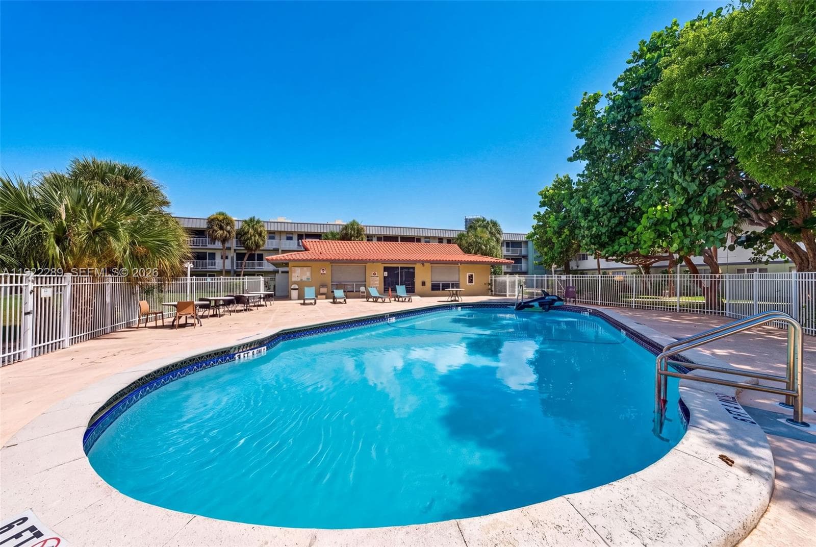 Paradise By The Sea · #303 in Hallandale Beach - Photo 19