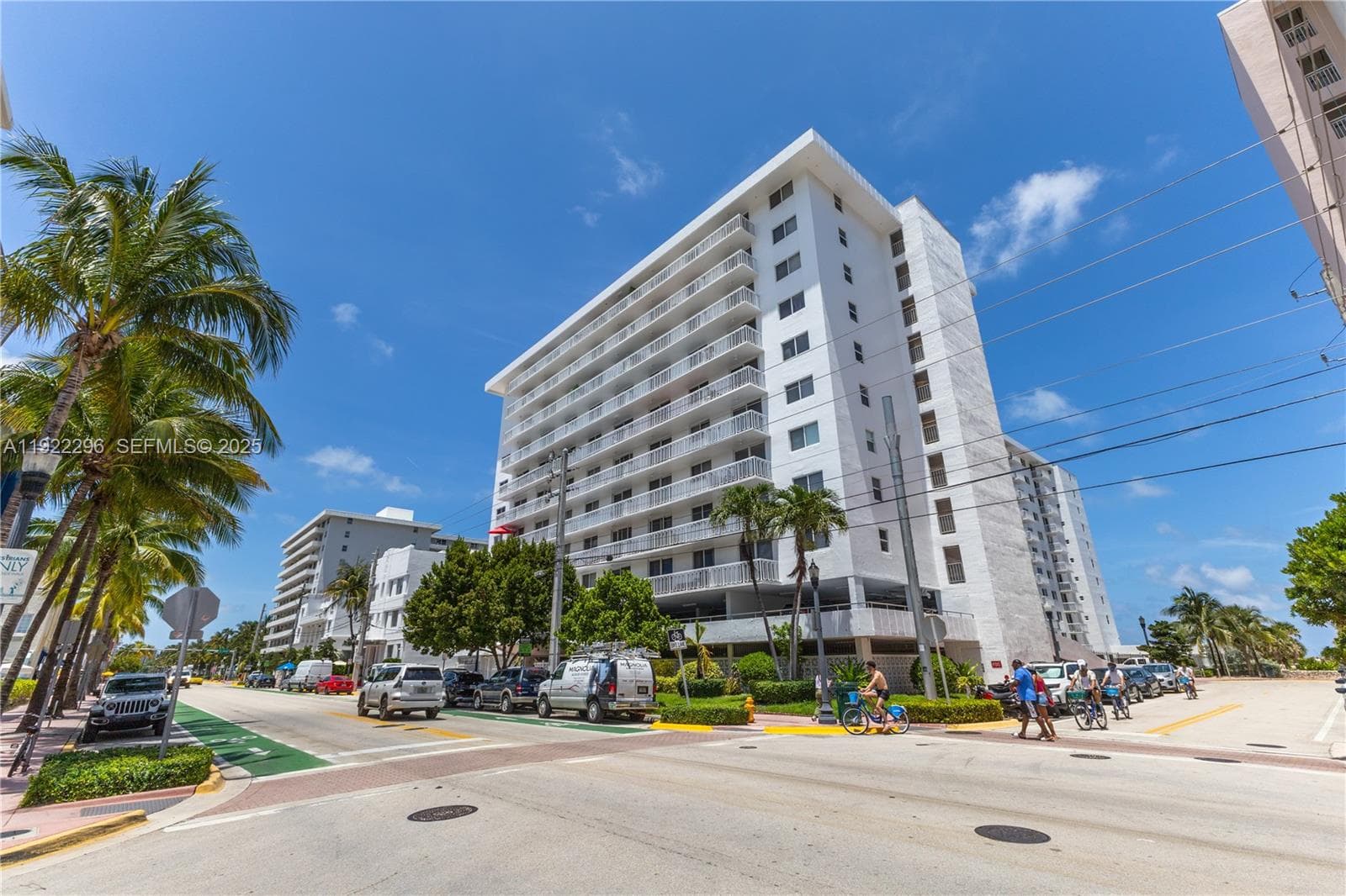 THE PRESIDENTIAL CONDO · #417 in Miami Beach - Photo 23