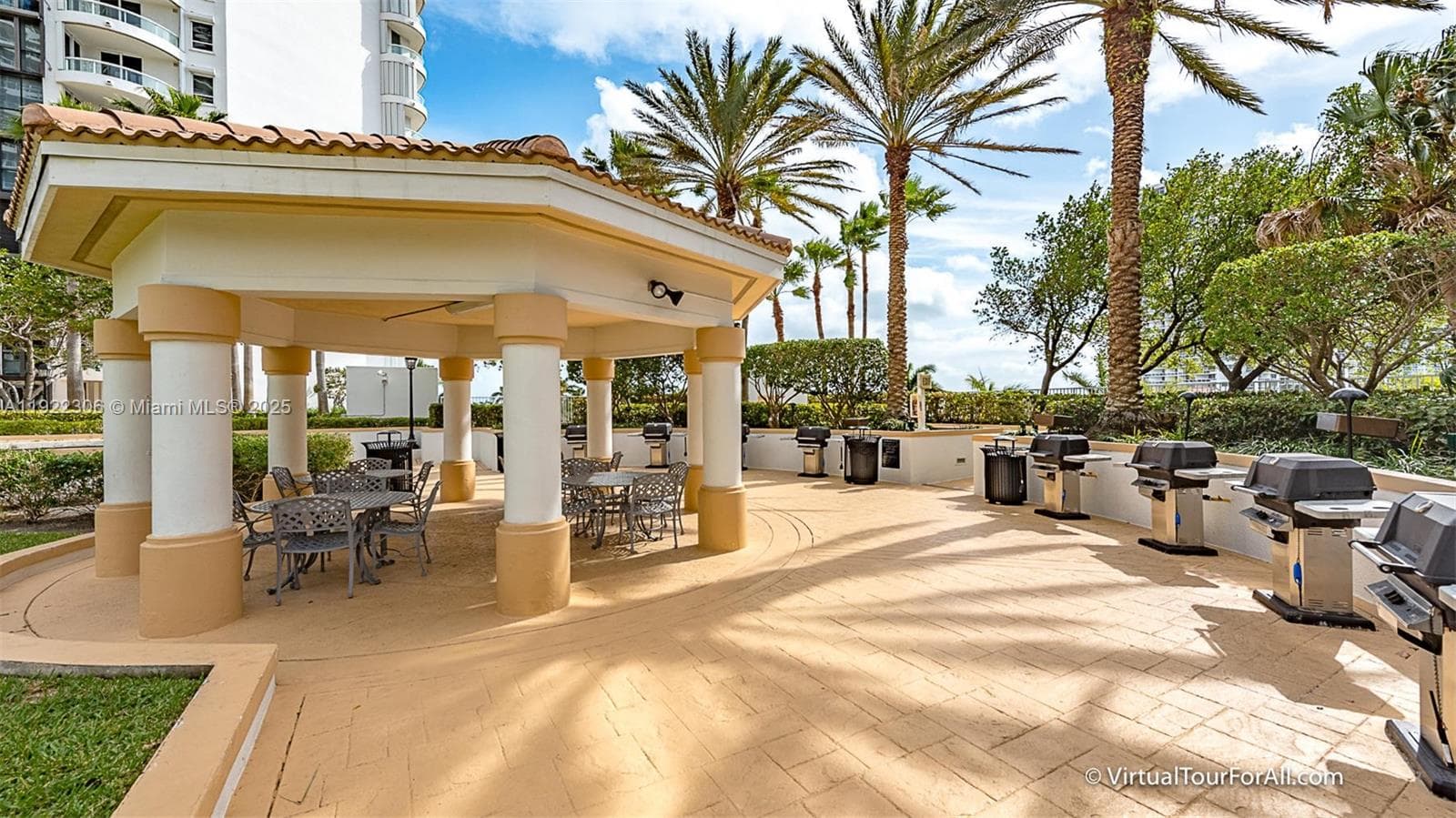 ATLANTIC III AT THE POINT · #2001 in Aventura - Photo 47