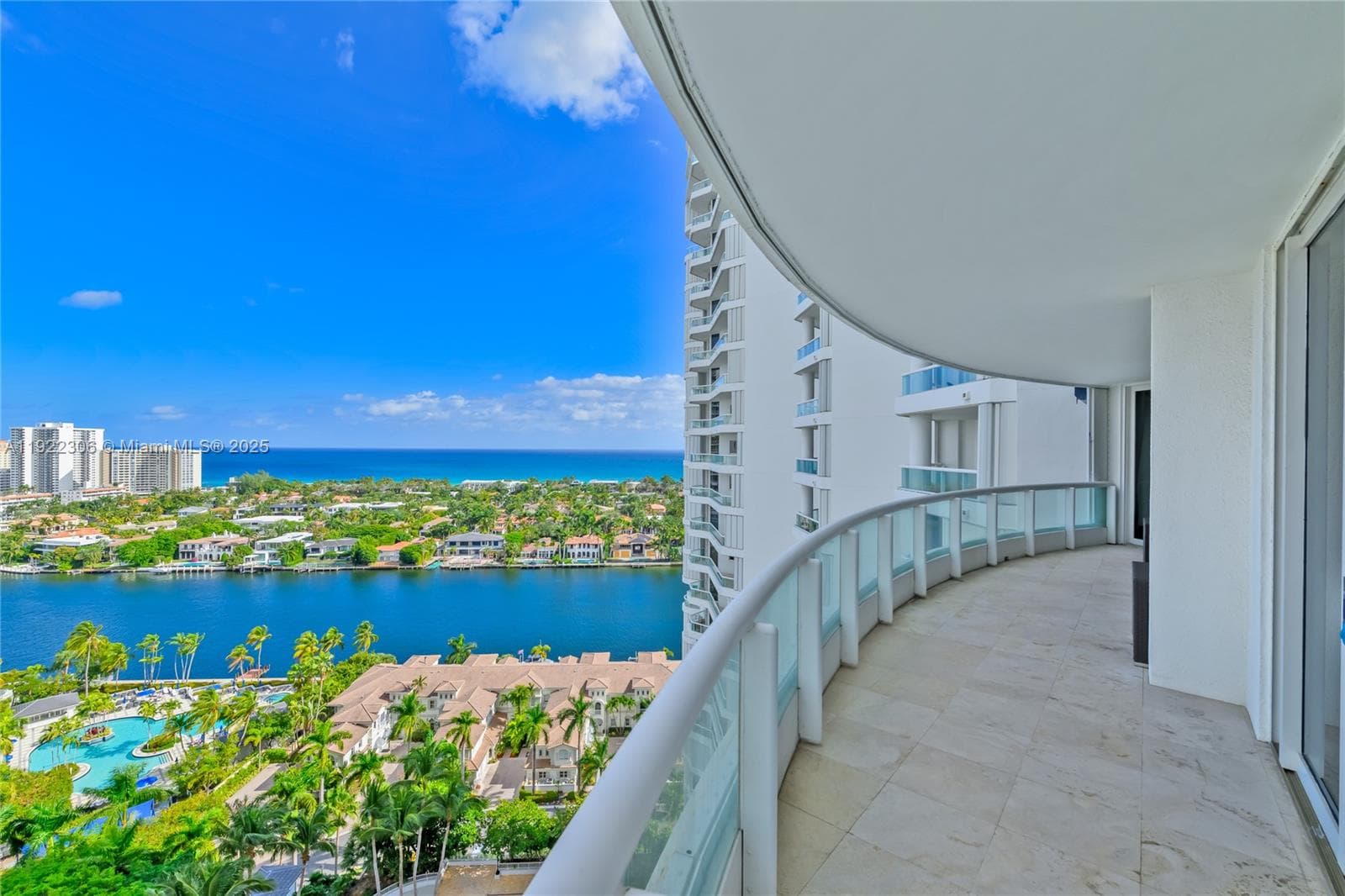 ATLANTIC III AT THE POINT · #2001 in Aventura - Photo 36