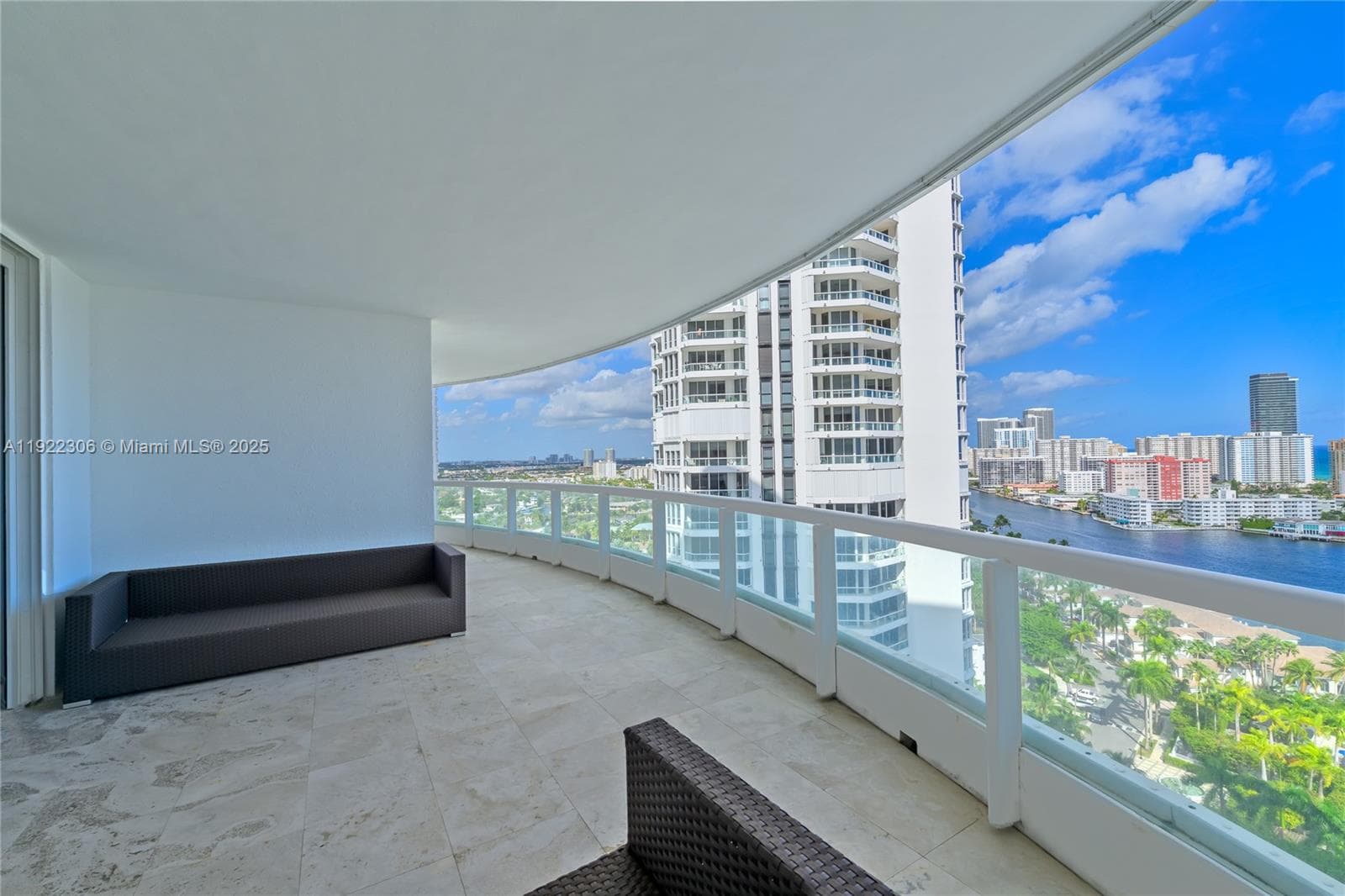 ATLANTIC III AT THE POINT · #2001 in Aventura - Photo 1