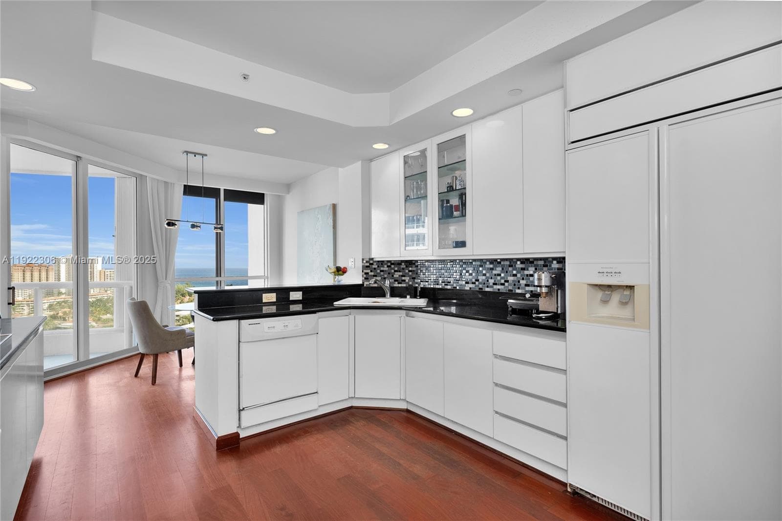 ATLANTIC III AT THE POINT · #2001 in Aventura - Photo 14