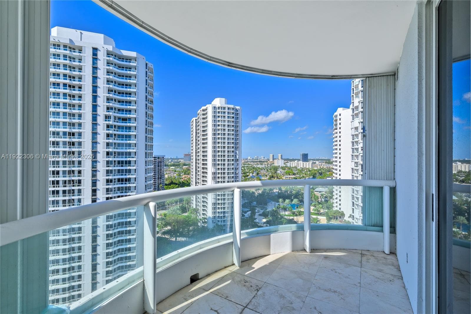 ATLANTIC III AT THE POINT · #2001 in Aventura - Photo 37
