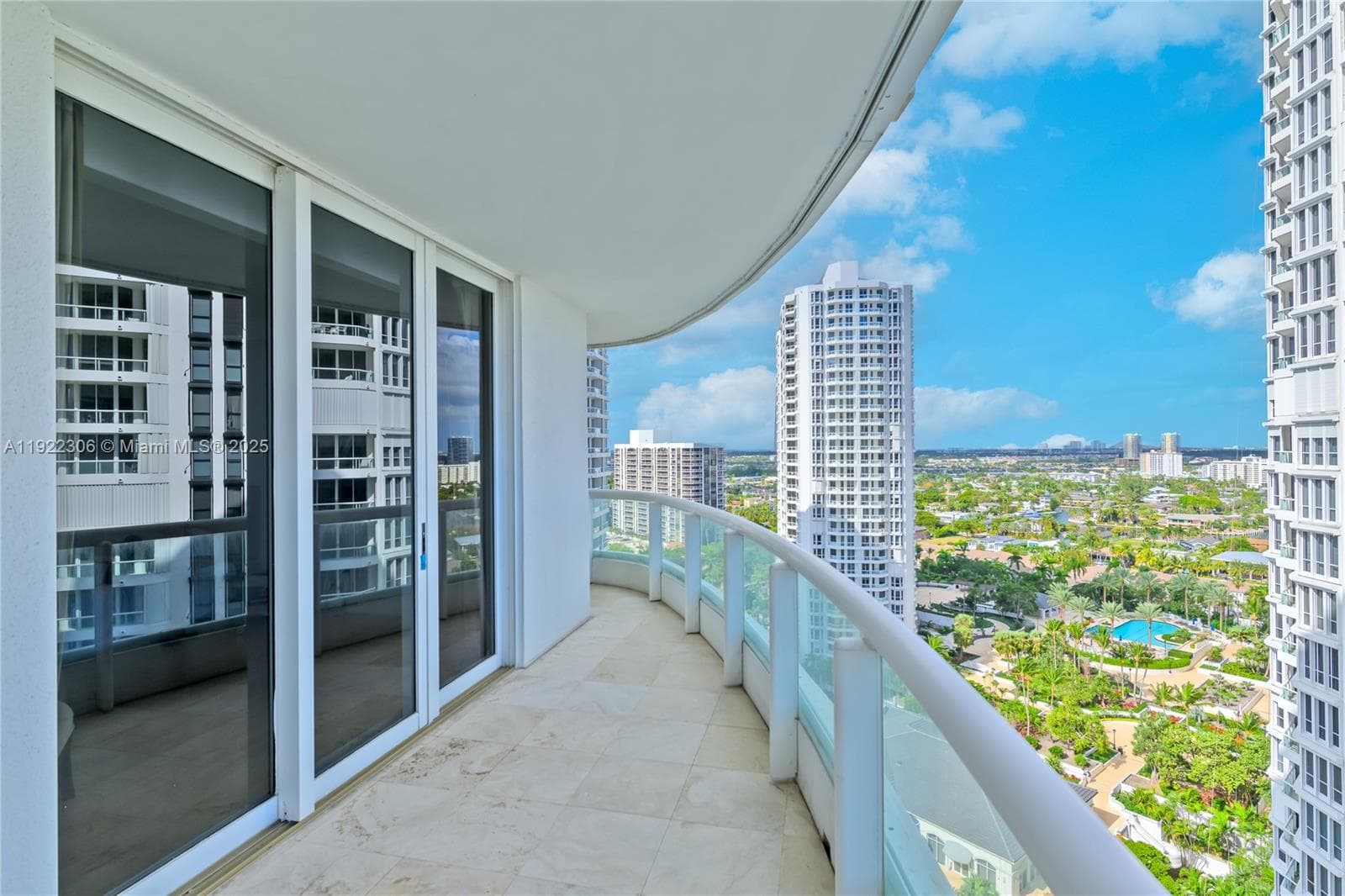 ATLANTIC III AT THE POINT · #2001 in Aventura - Photo 31