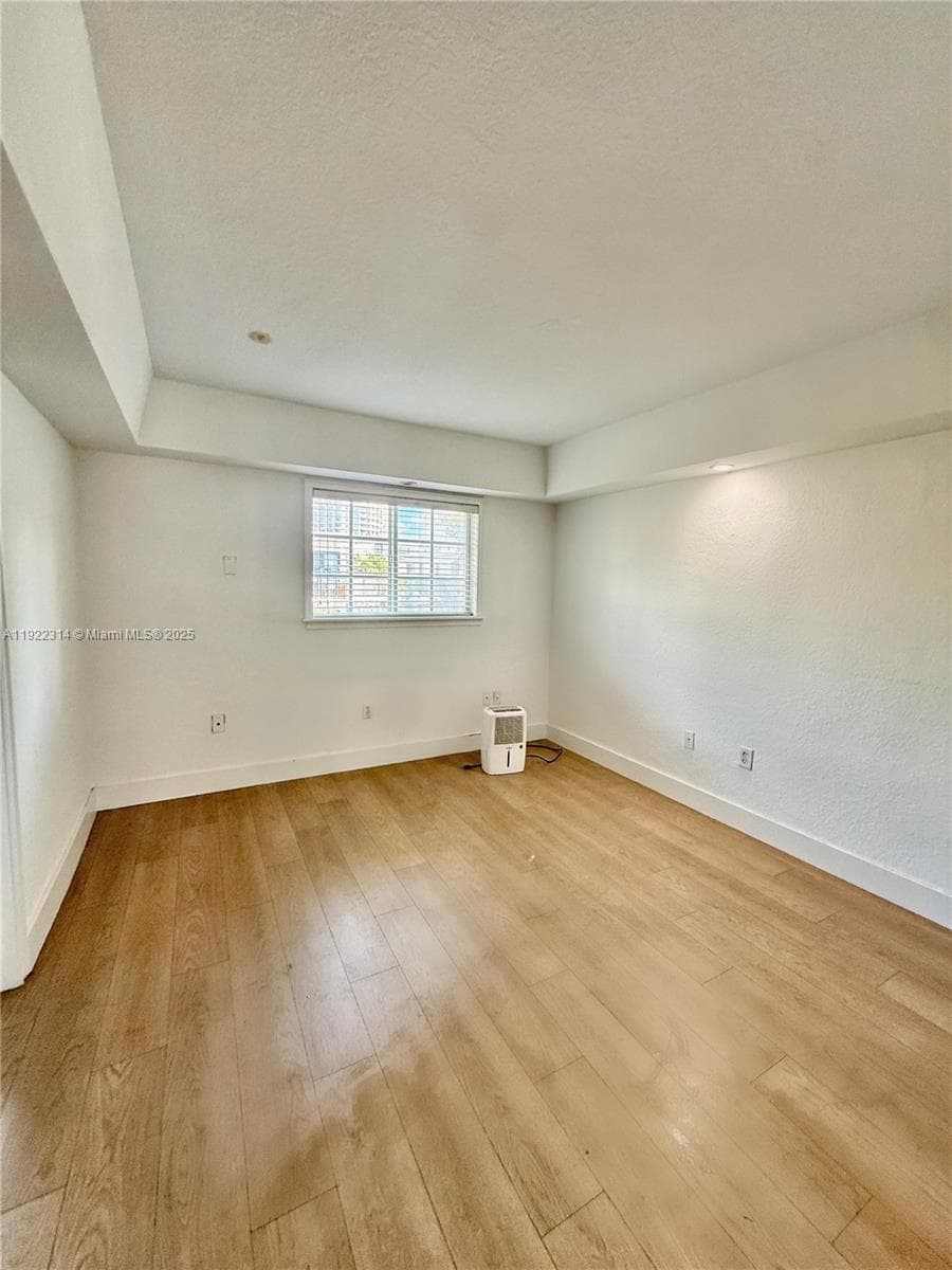 VIRGINIA POINTE CONDO · #59 in Miami - Photo 6